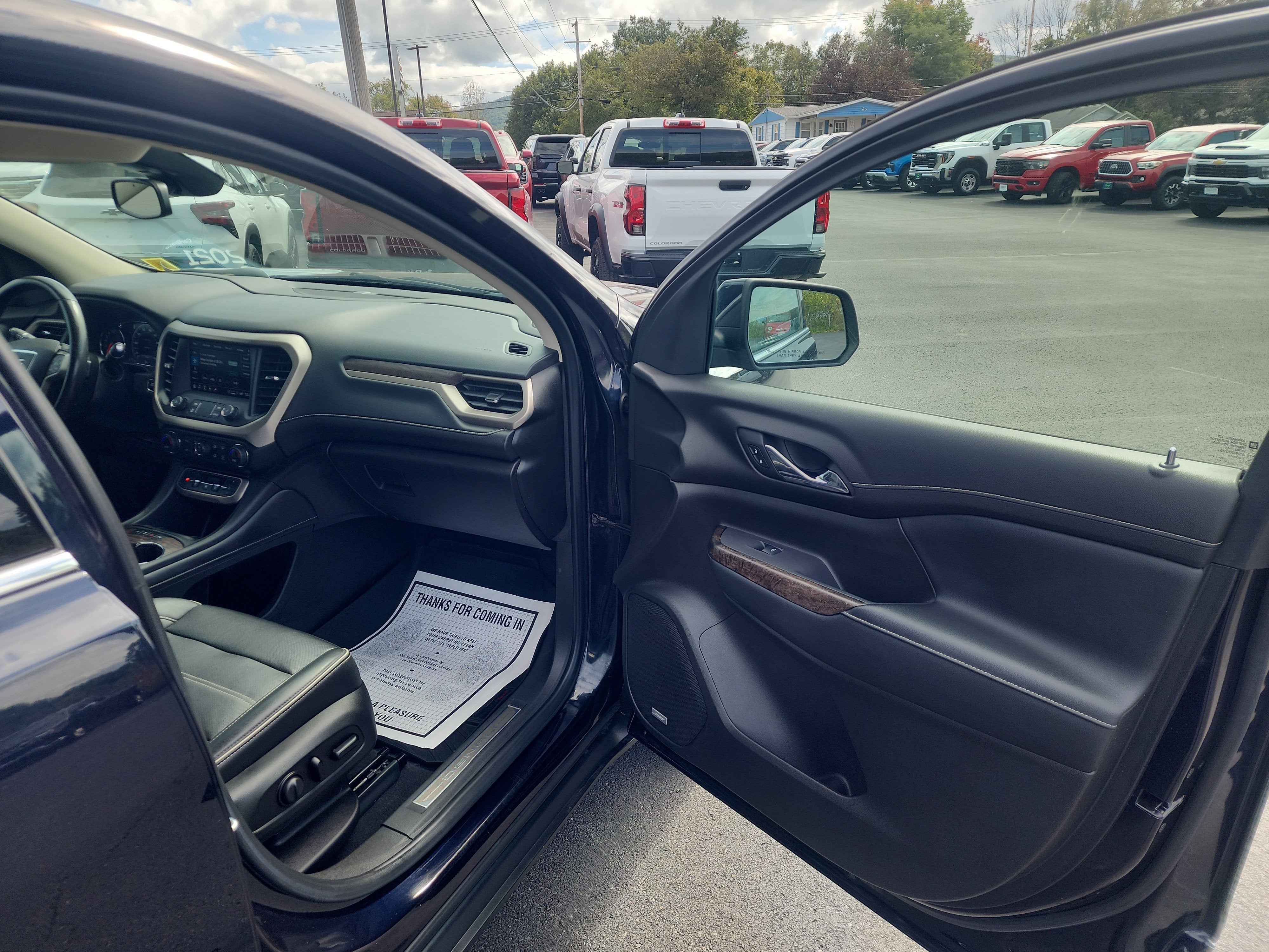 2021 GMC Acadia Denali - Photo 38