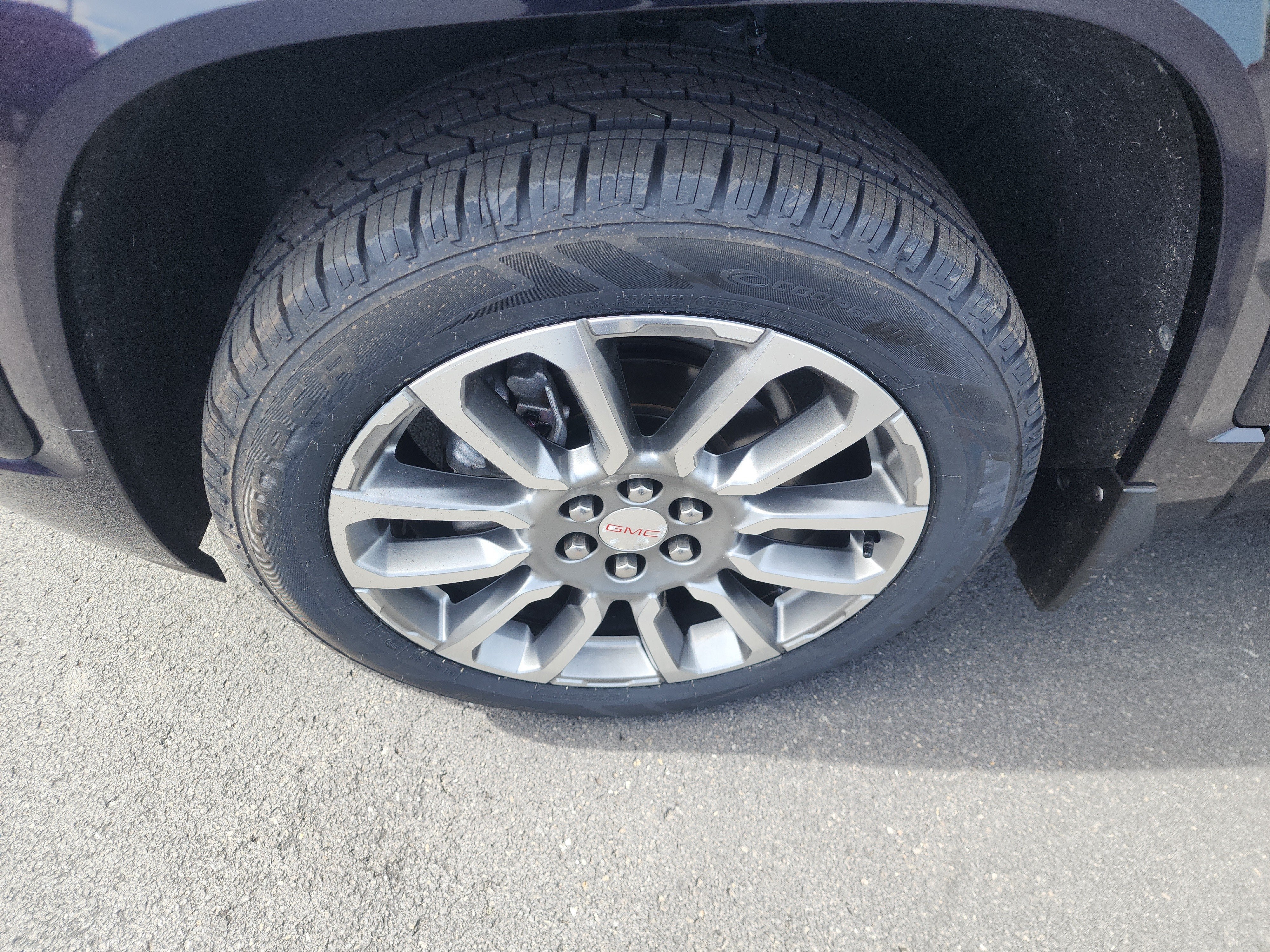 2021 GMC Acadia Denali