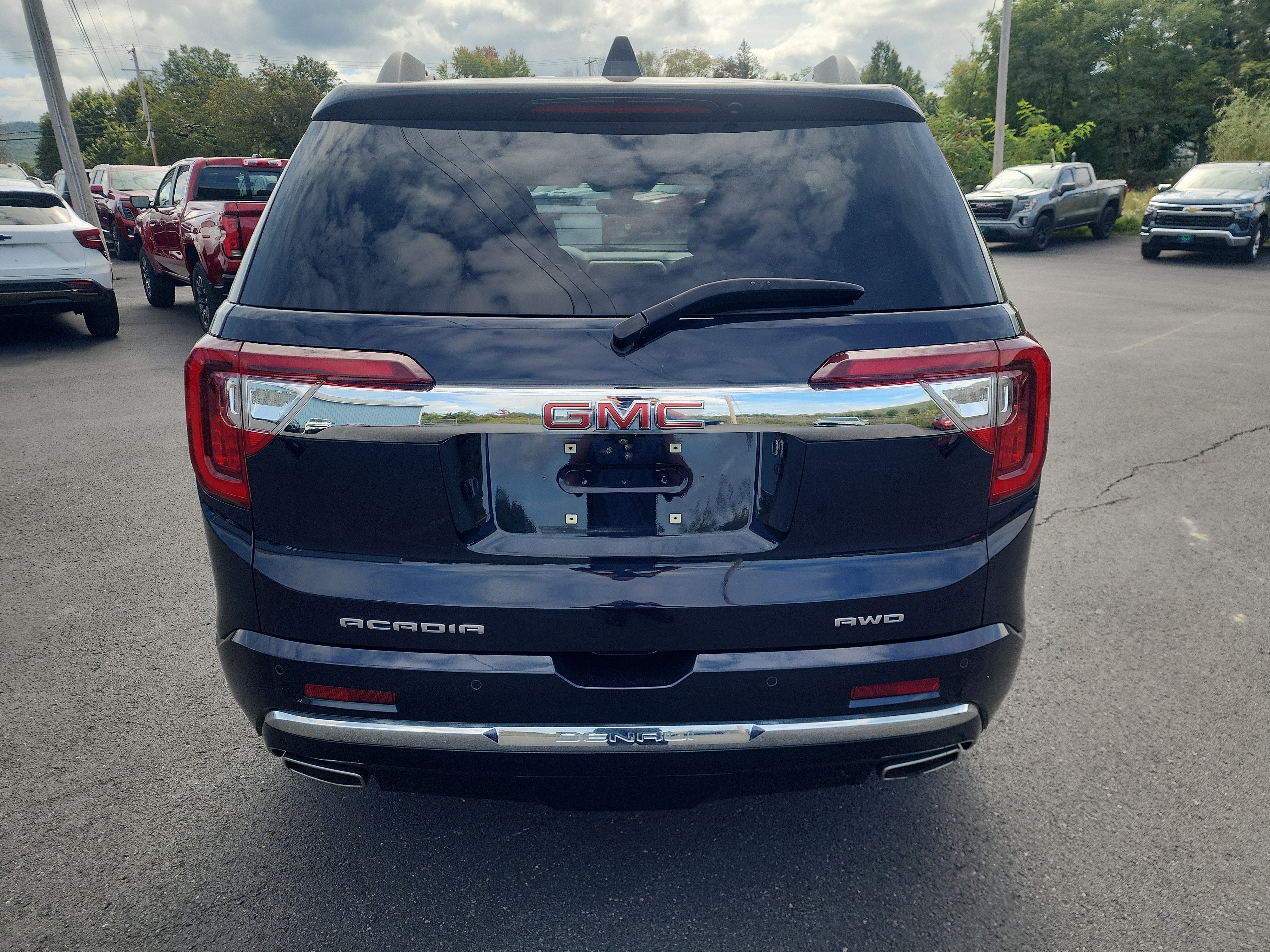 2021 GMC Acadia Denali - Photo 7