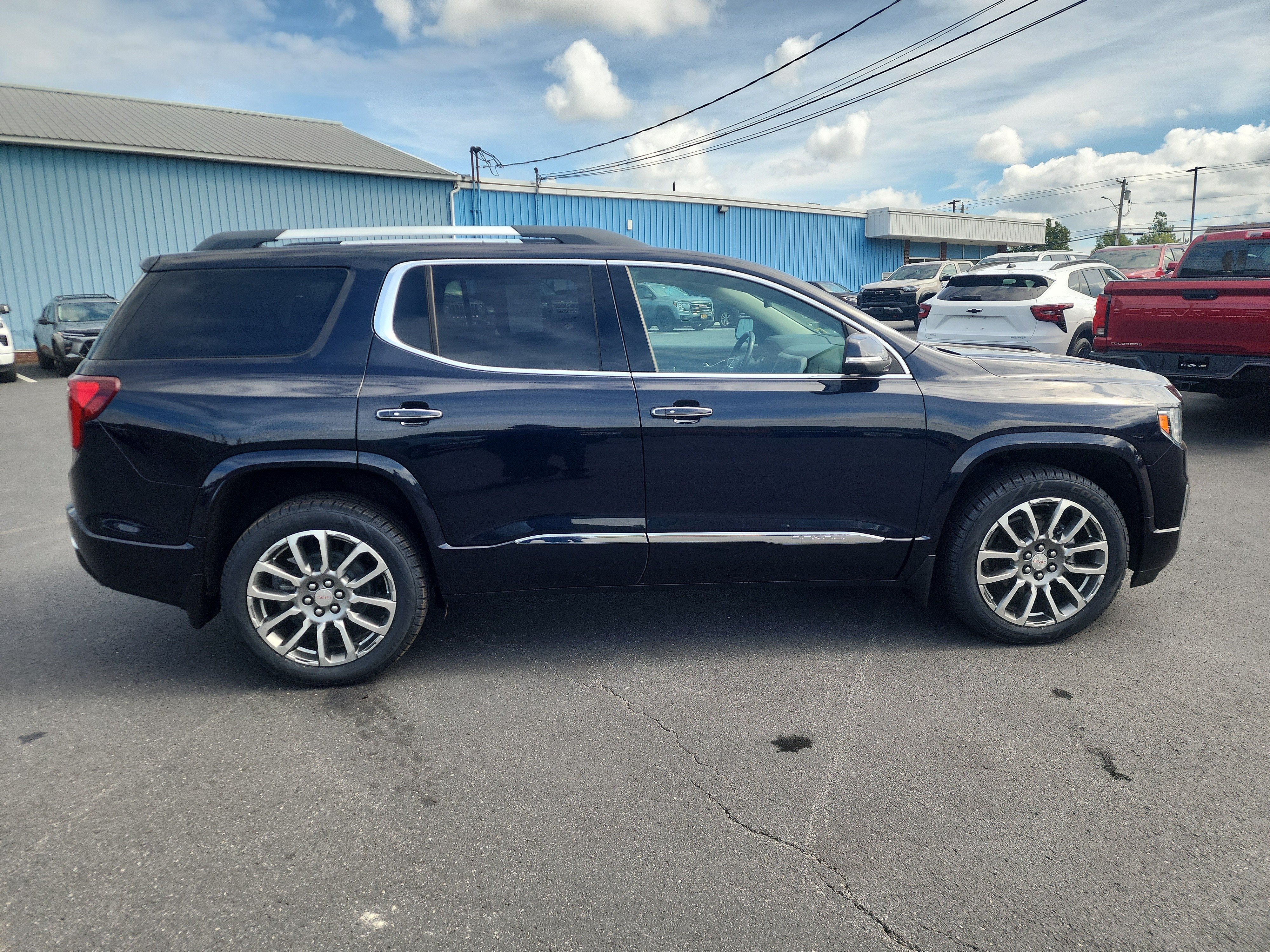 2021 GMC Acadia Denali - Photo 9