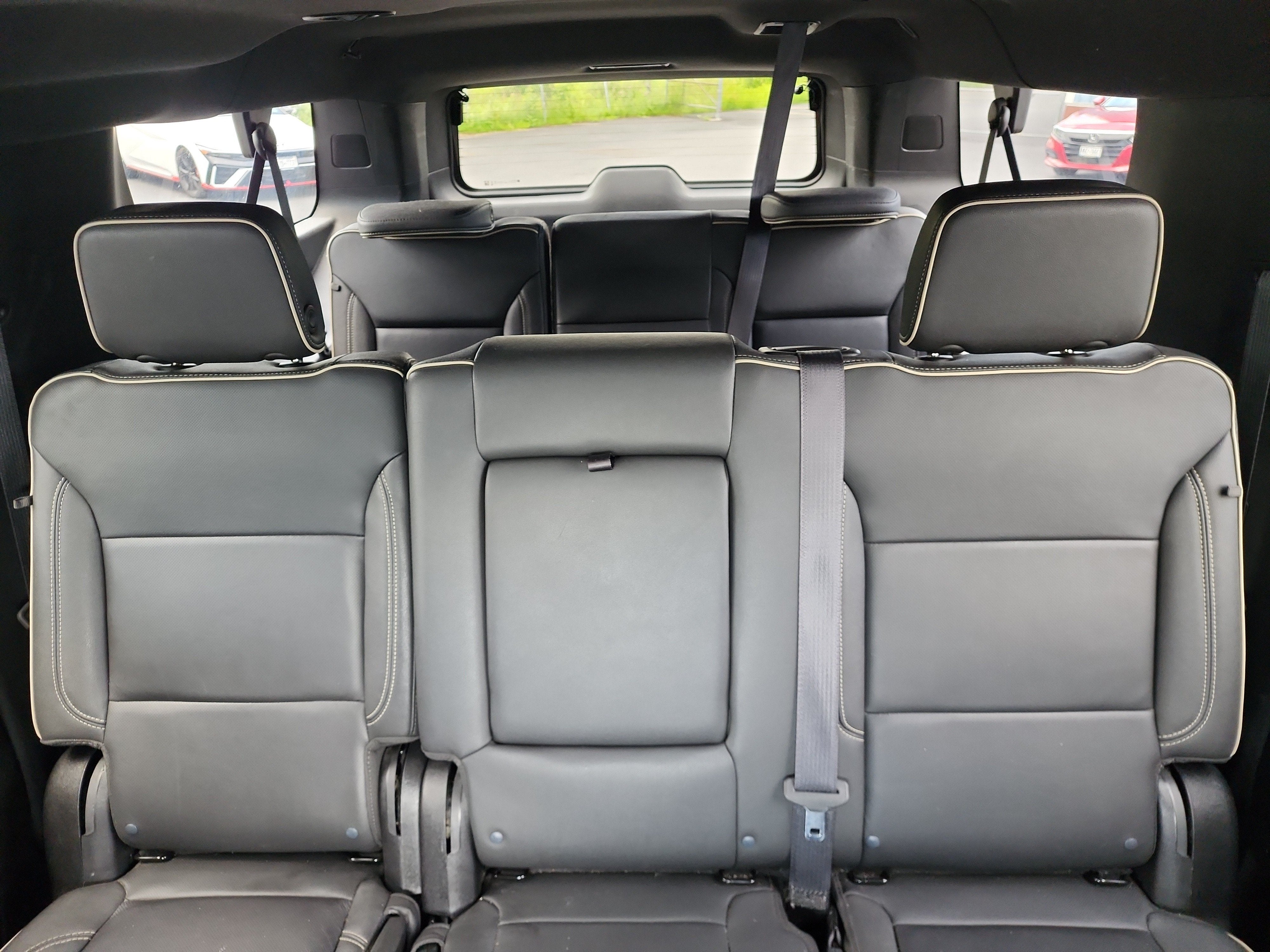 2024 GMC Yukon XL SLT