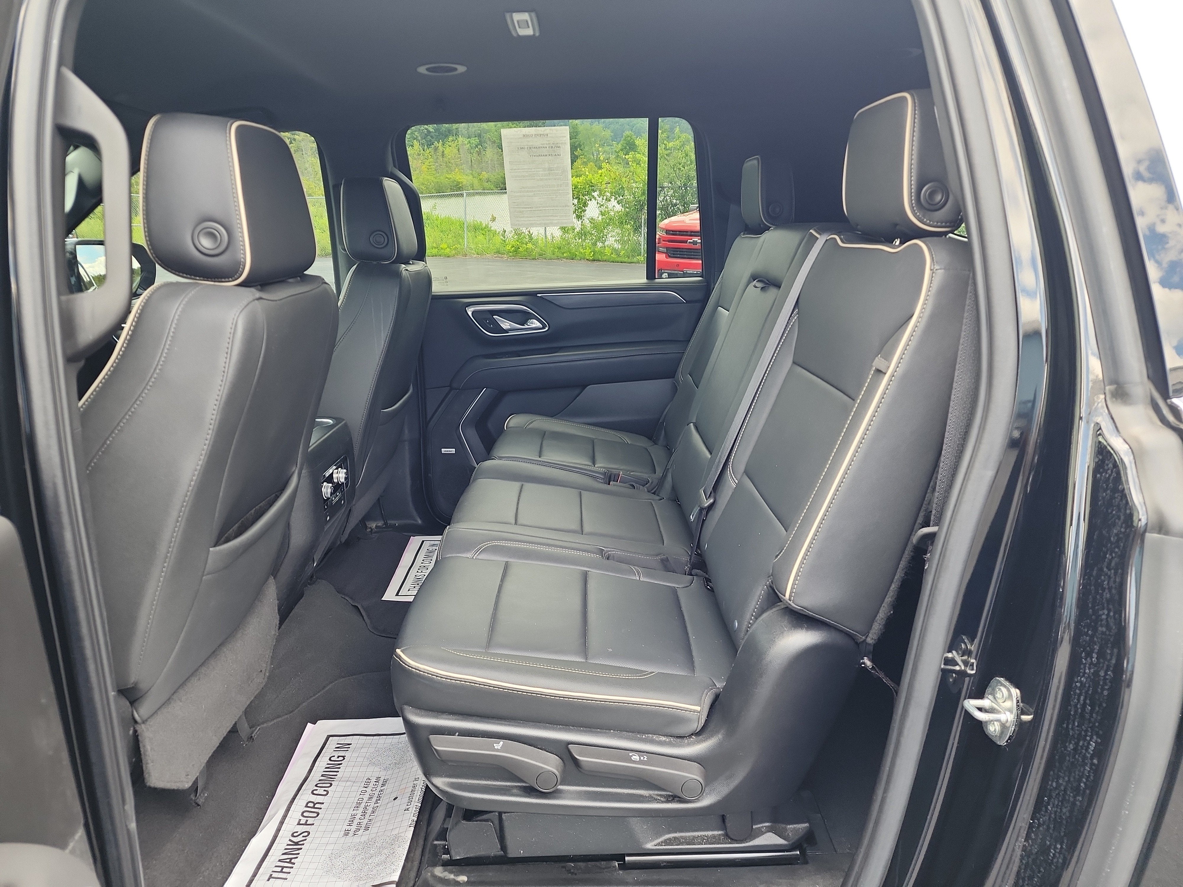 2024 GMC Yukon XL SLT
