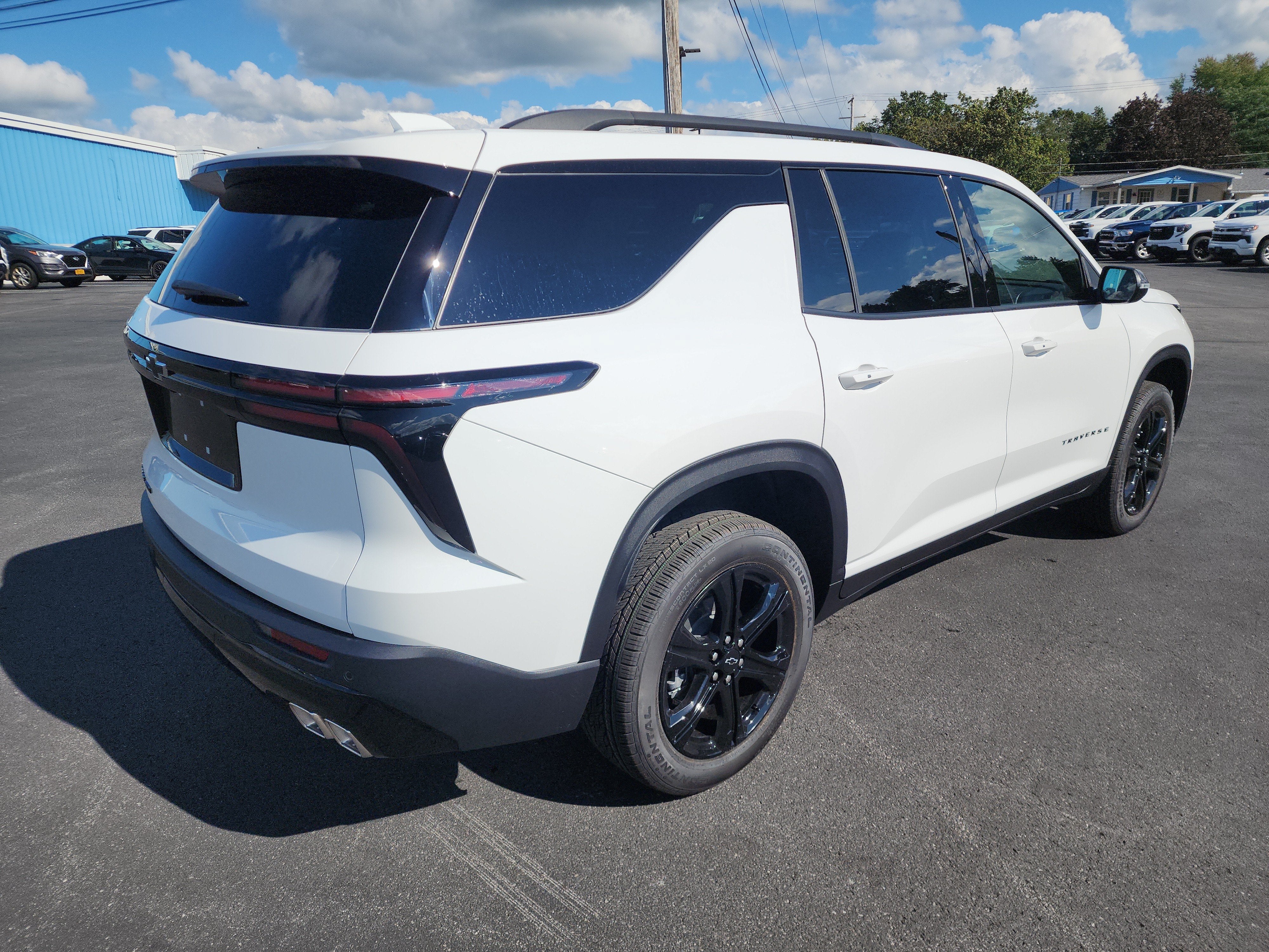 2027 Chevrolet Traverse LT