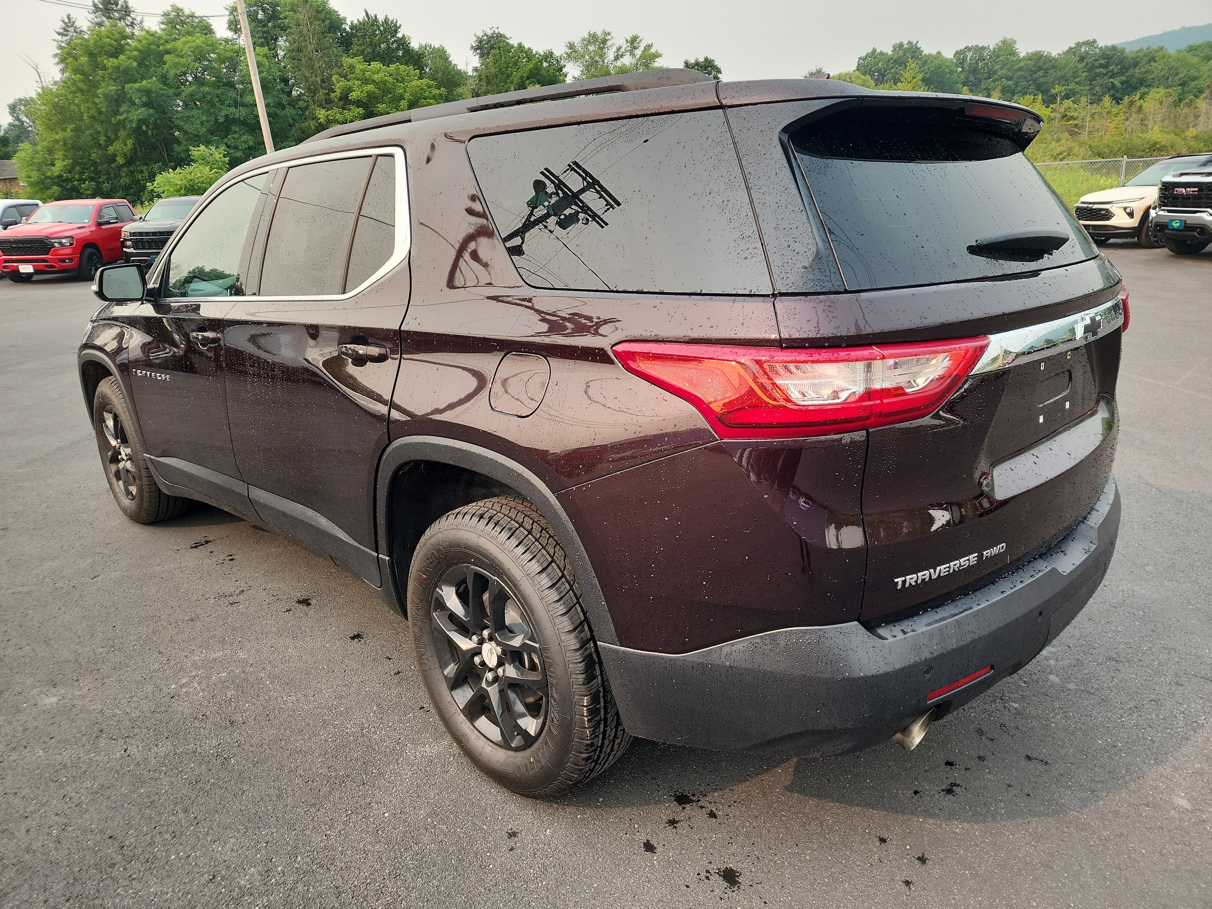 2020 Chevrolet Traverse LT Cloth