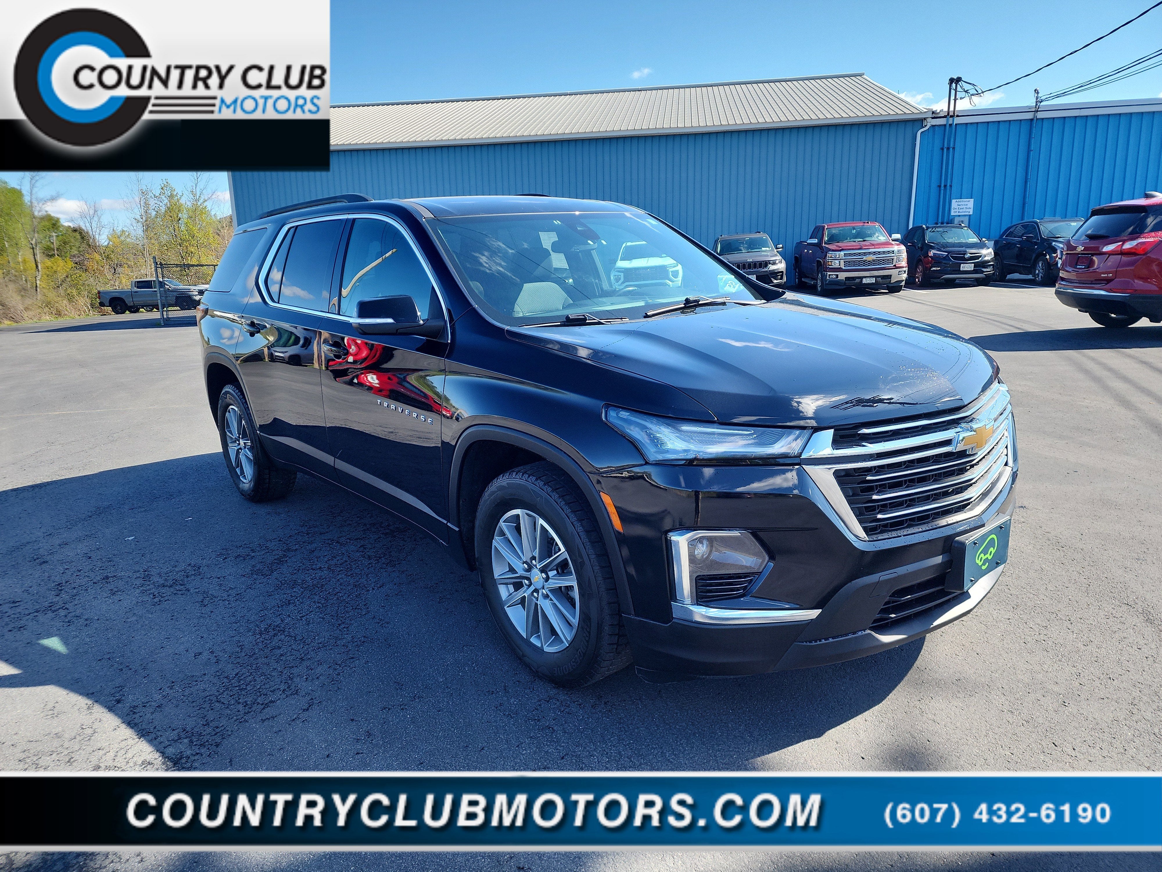 2022 Chevrolet Traverse LT Cloth