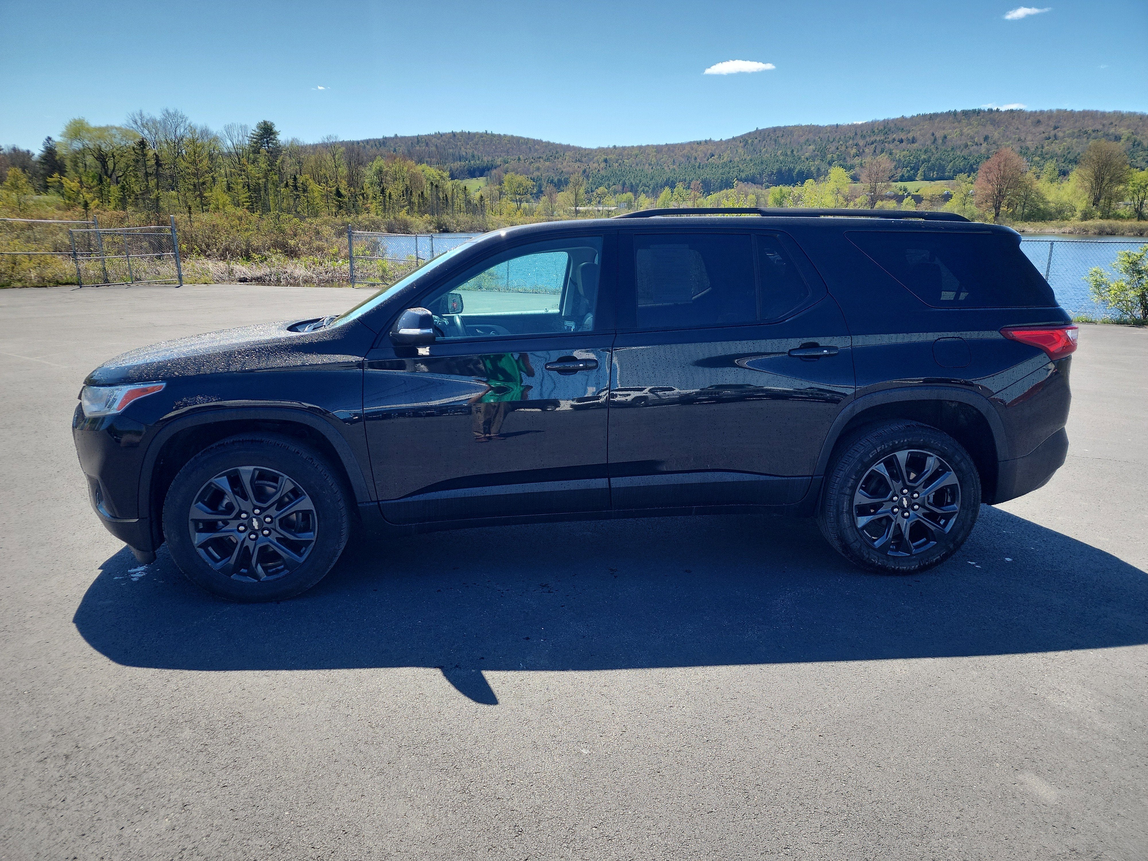 2021 Chevrolet Traverse RS