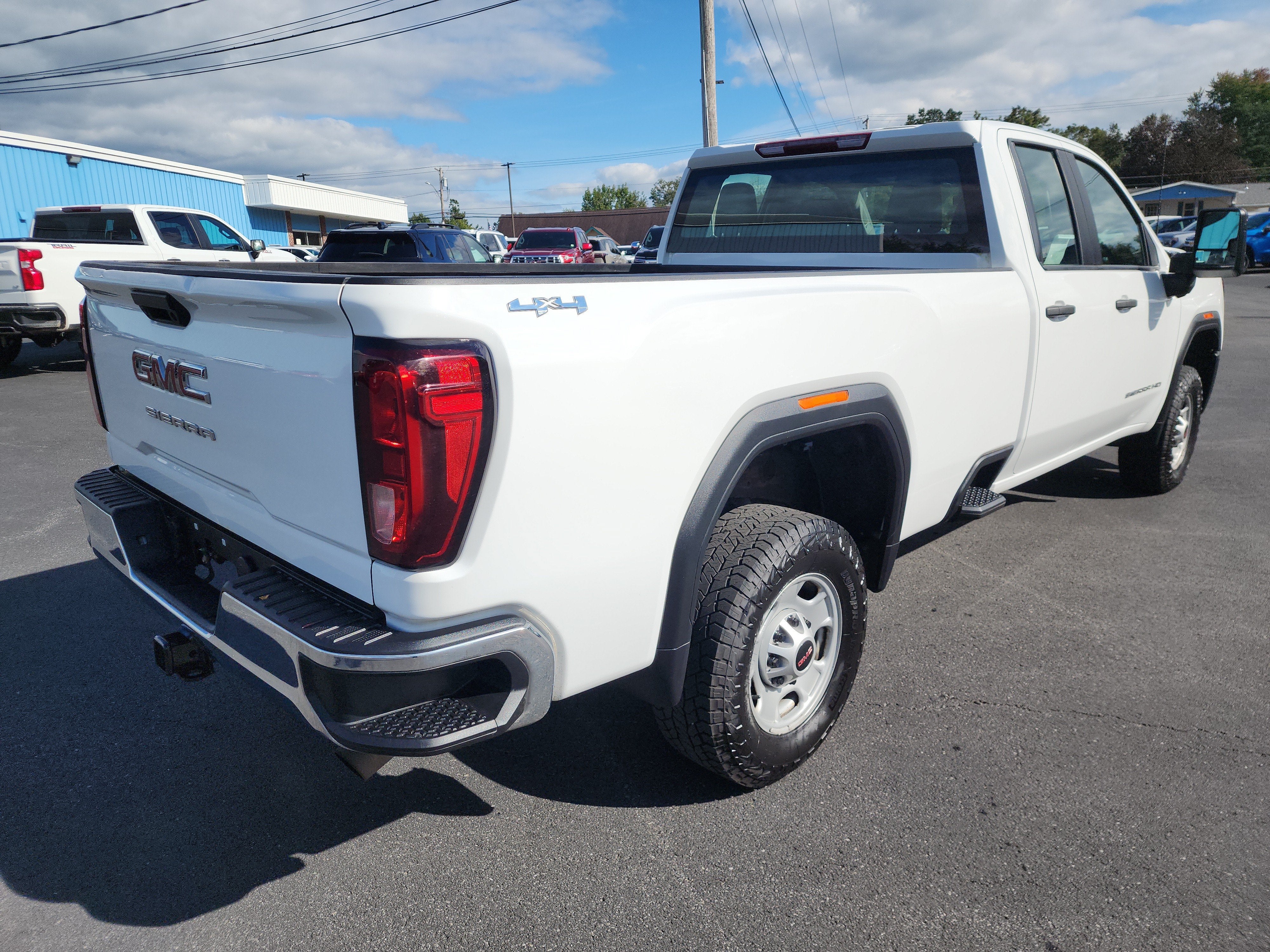 2024 GMC Sierra 2500 HD Pro