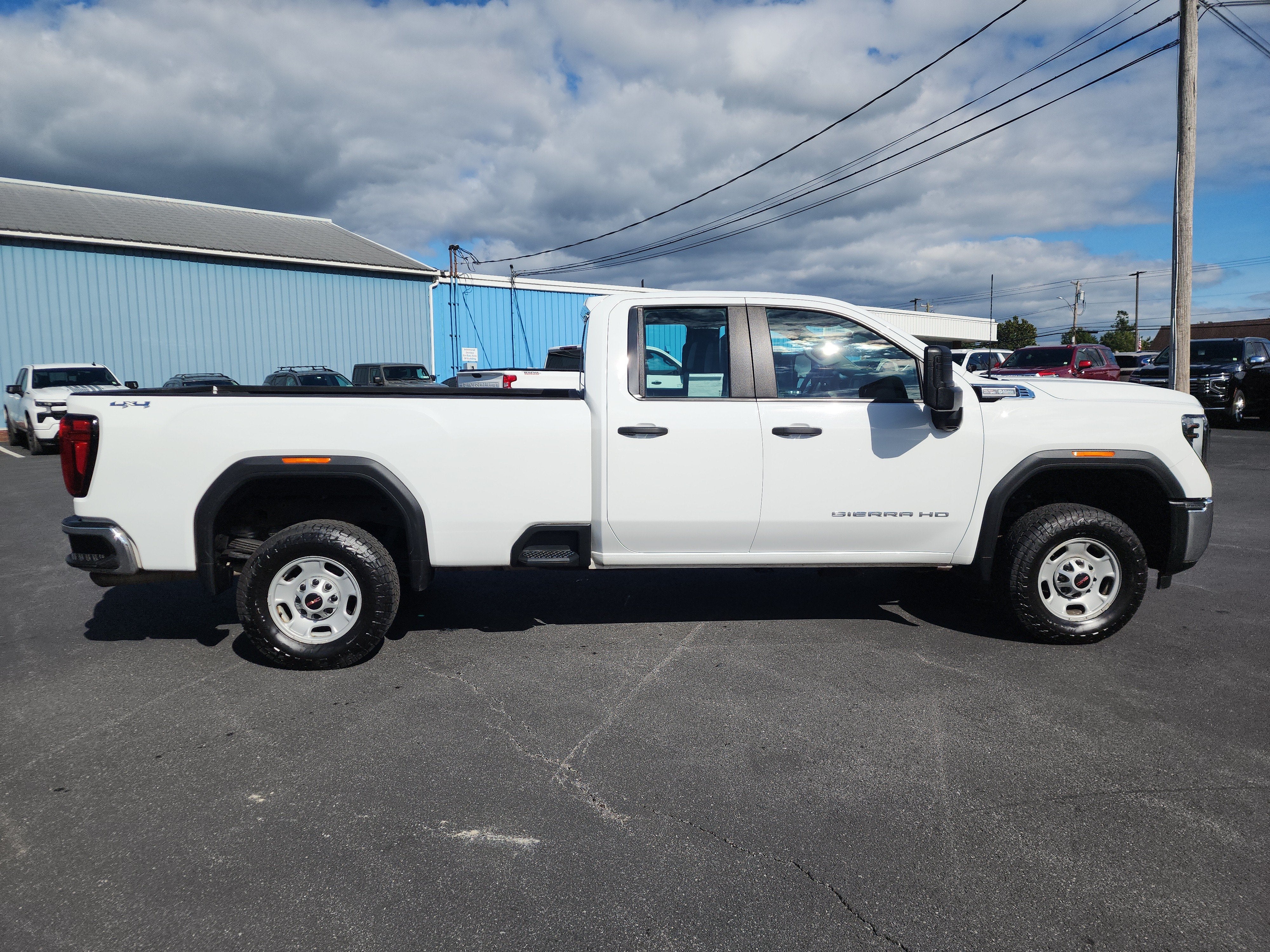 2024 GMC Sierra 2500HD Pro - Photo 9