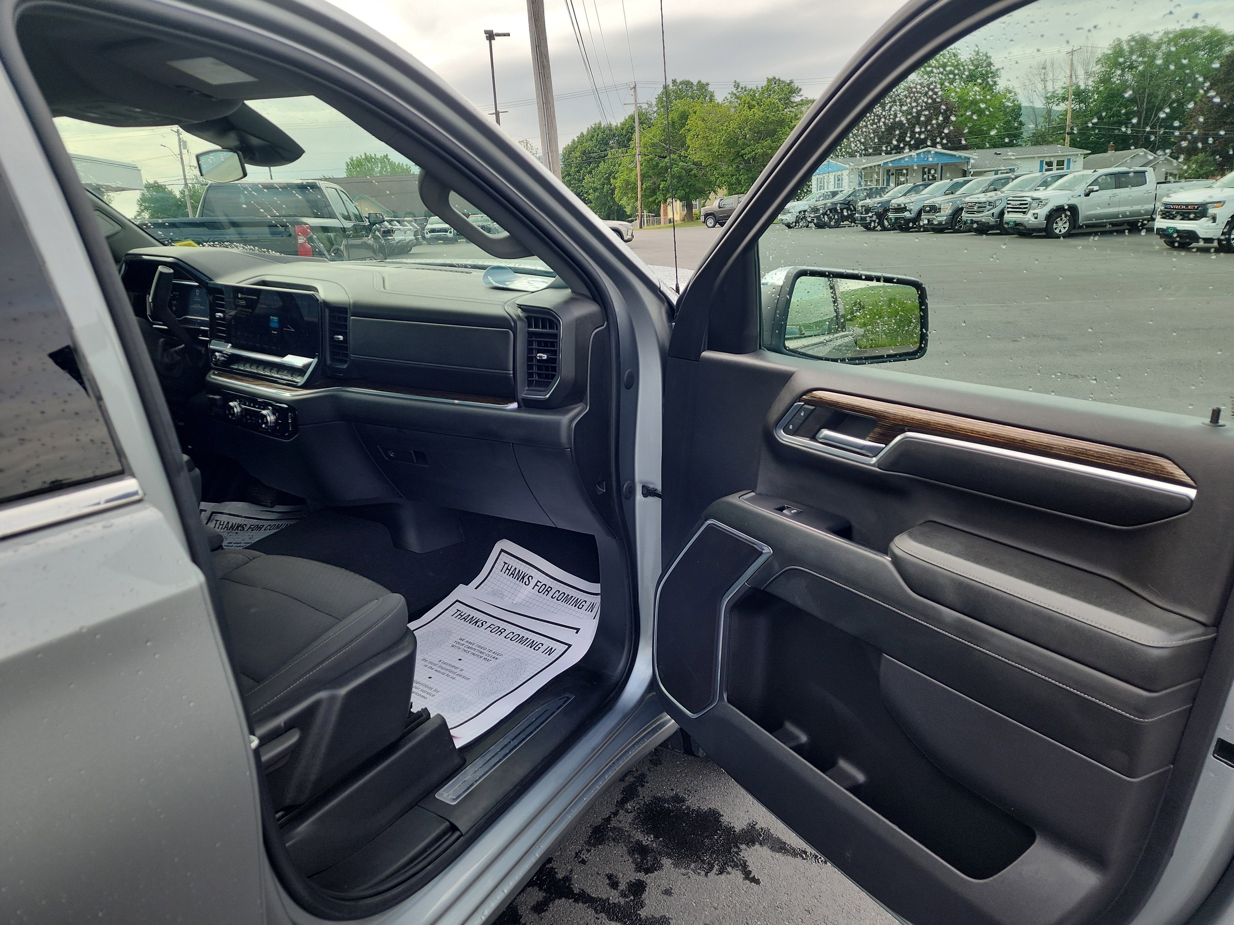 2023 GMC Sierra 1500 SLE
