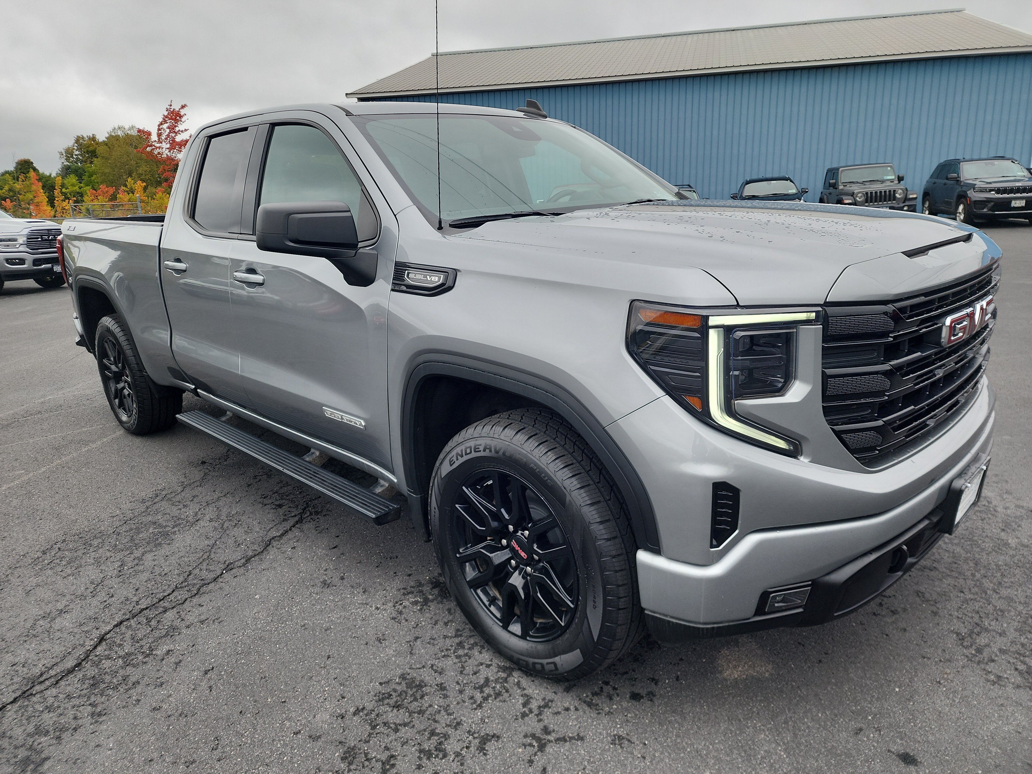 2023 GMC Sierra 1500 Elevation