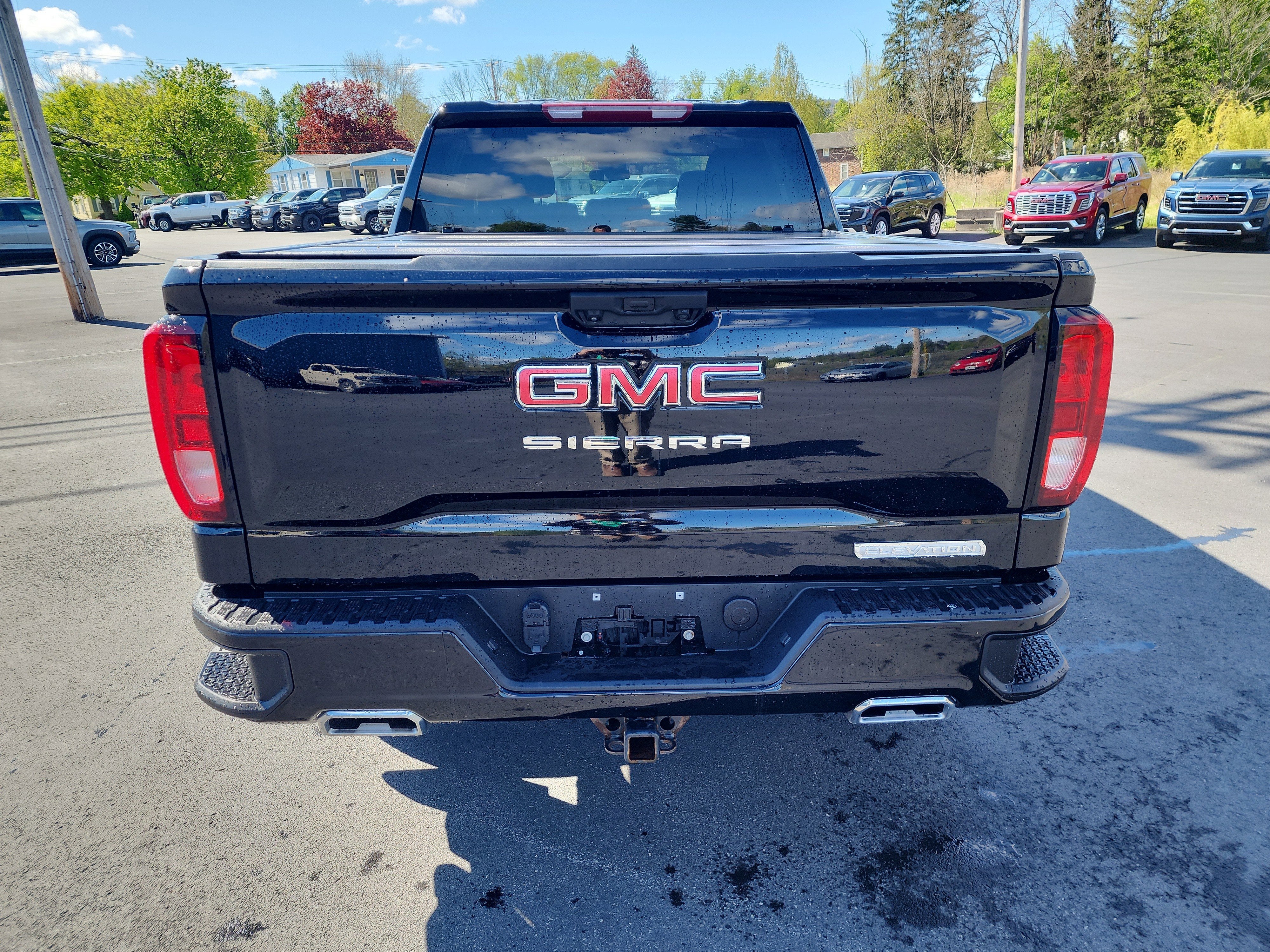 2023 GMC Sierra 1500 Elevation