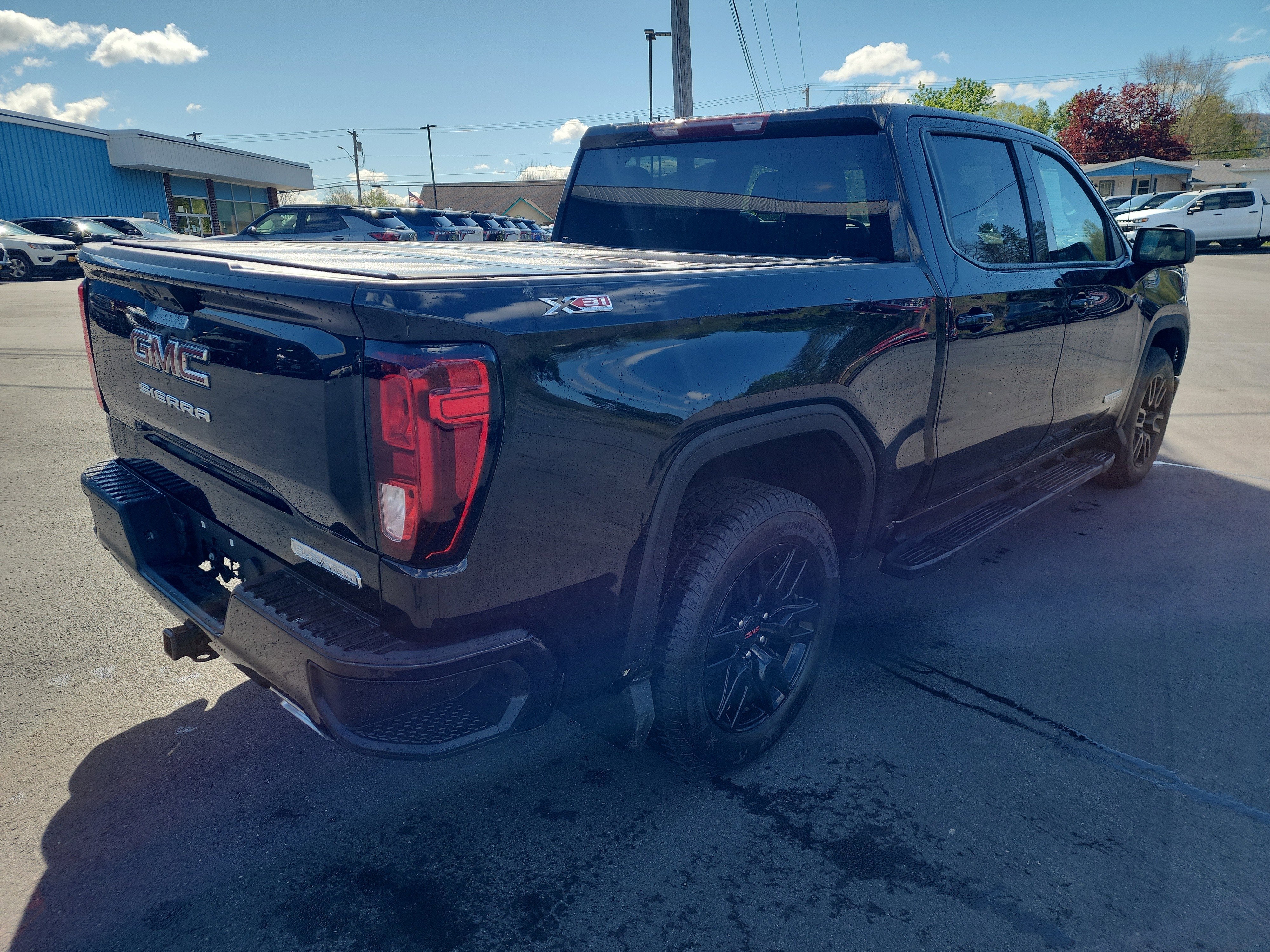 2023 GMC Sierra 1500 Elevation