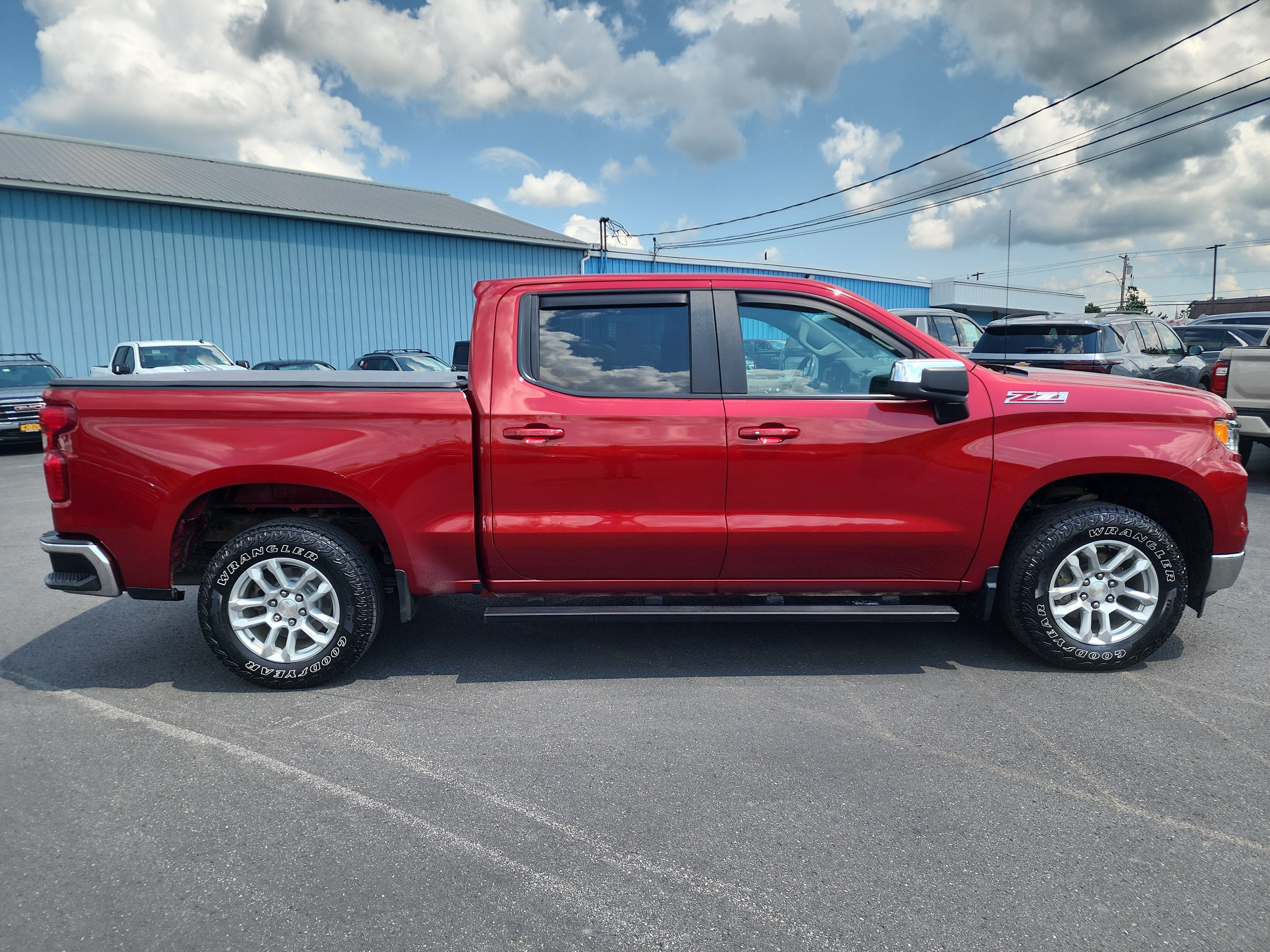 2023 Chevrolet Silverado 1500 LT