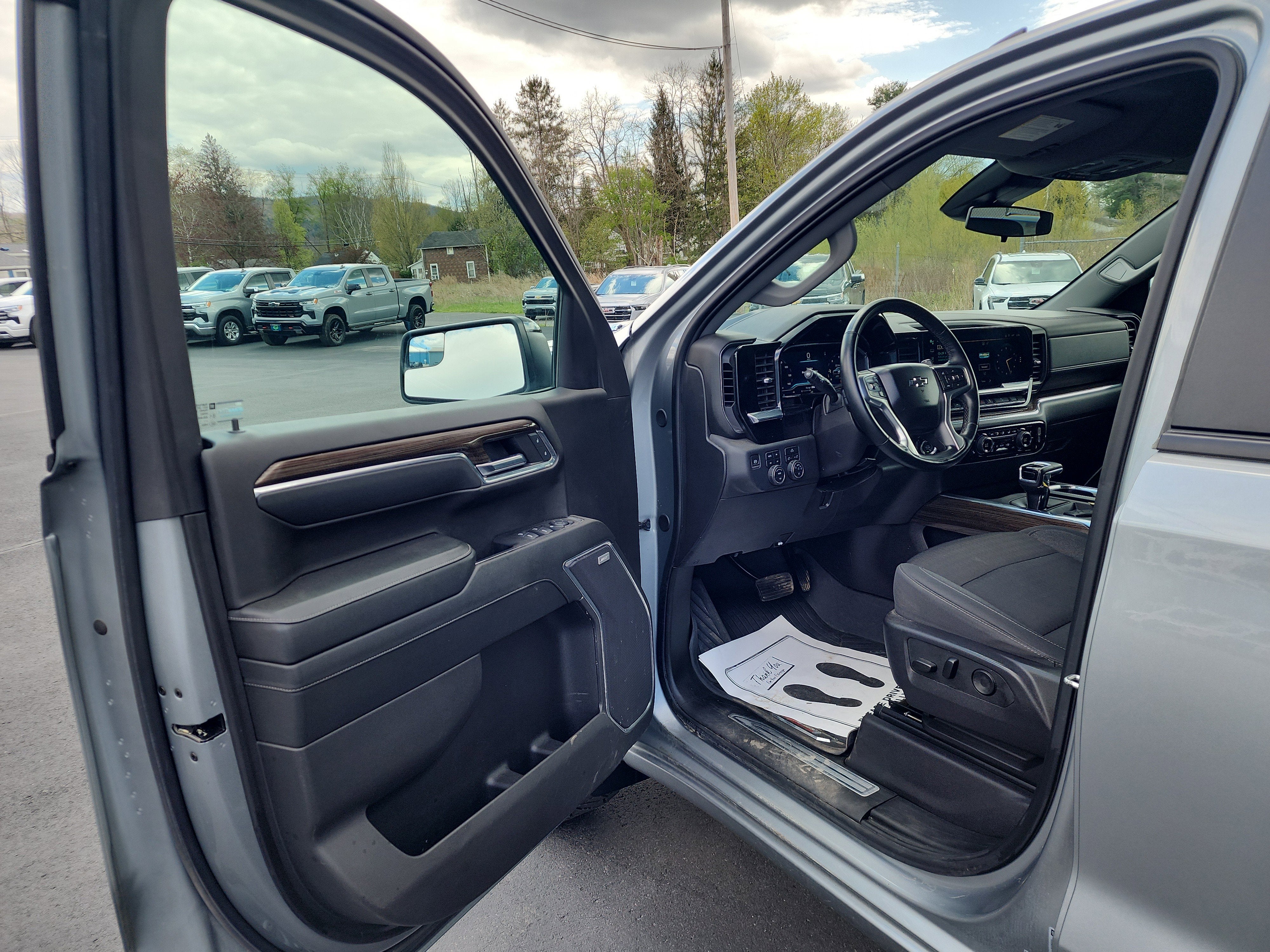2024 Chevrolet Silverado 1500 LT Trail Boss