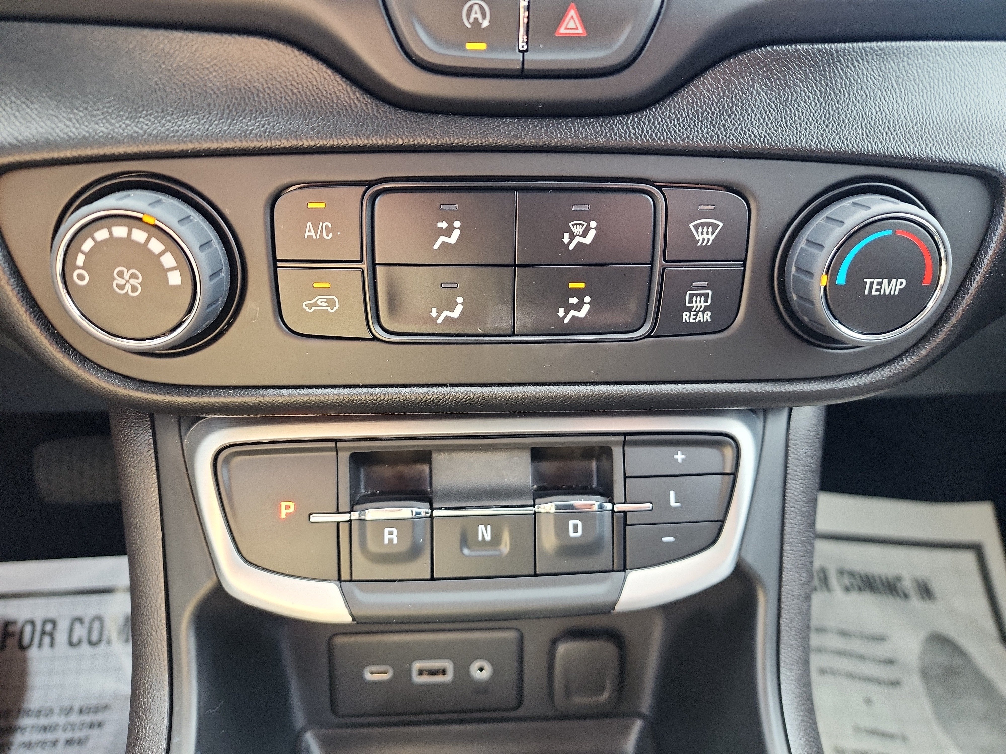2024 GMC Terrain SLE - Photo 14