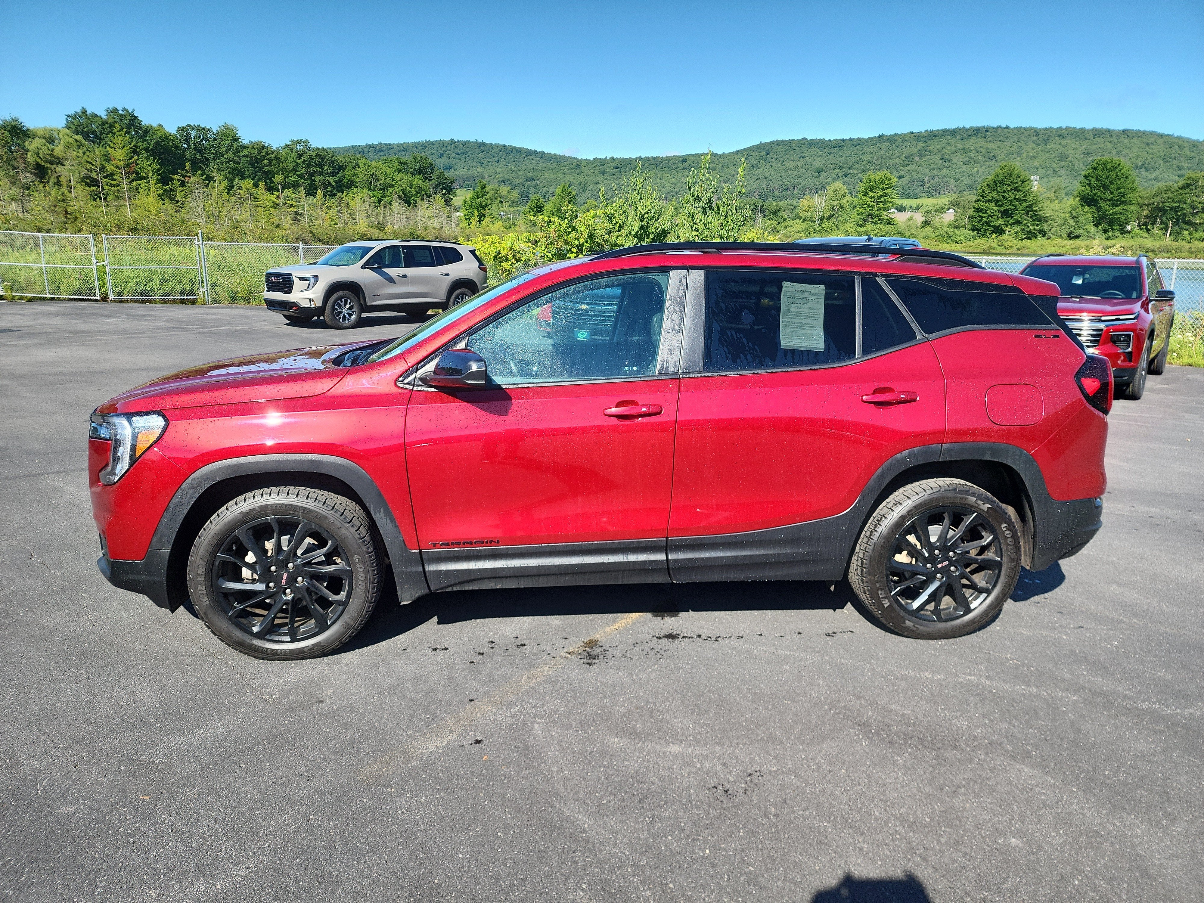 2024 GMC Terrain SLE