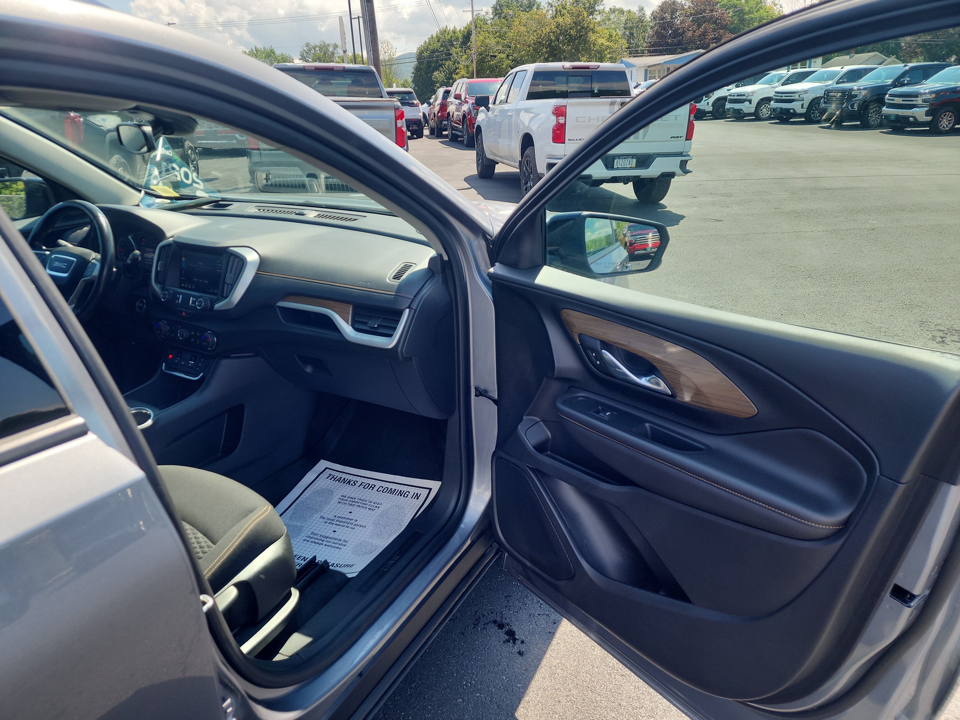 2021 GMC Terrain SLE