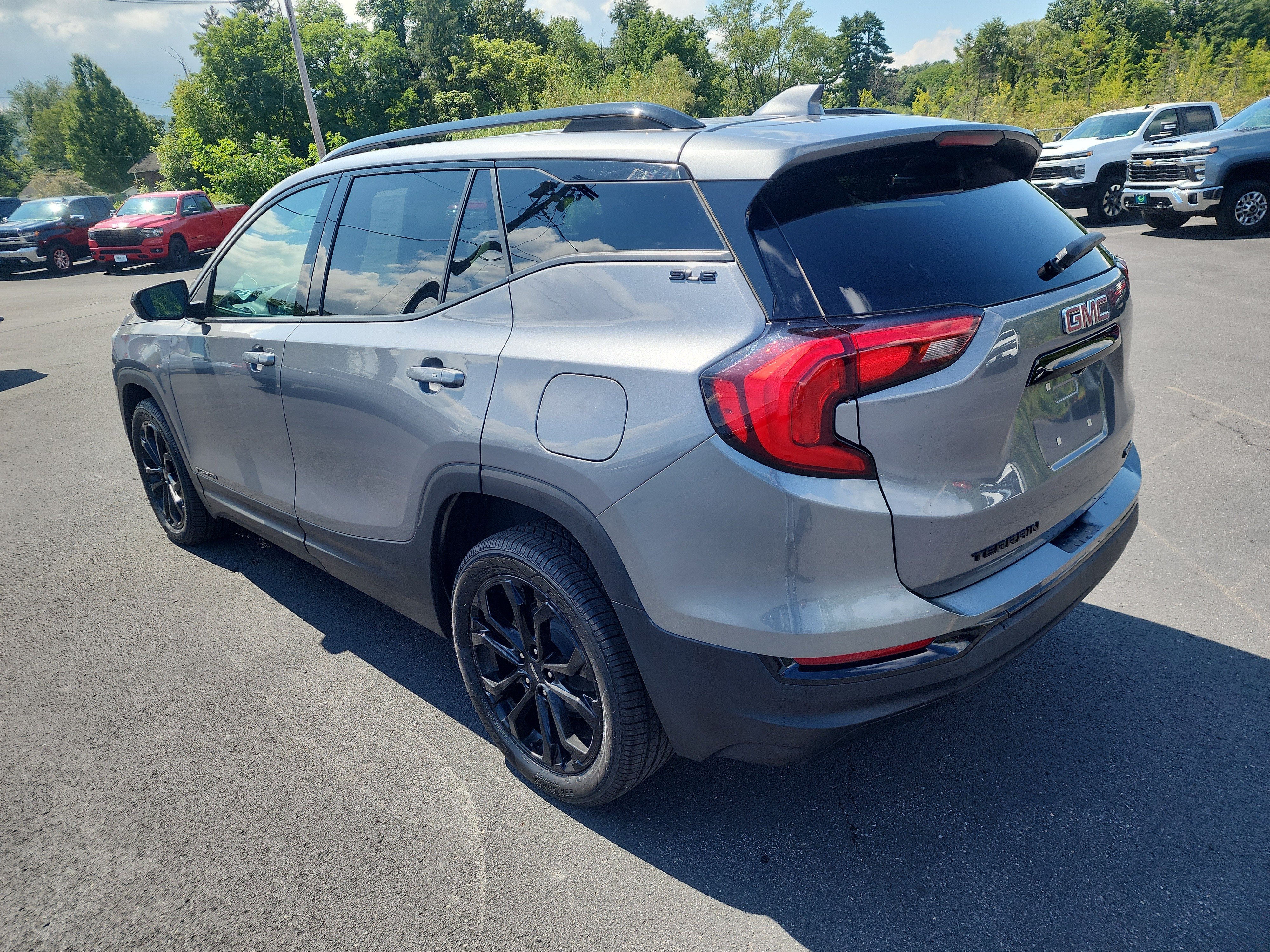 2021 GMC Terrain SLE