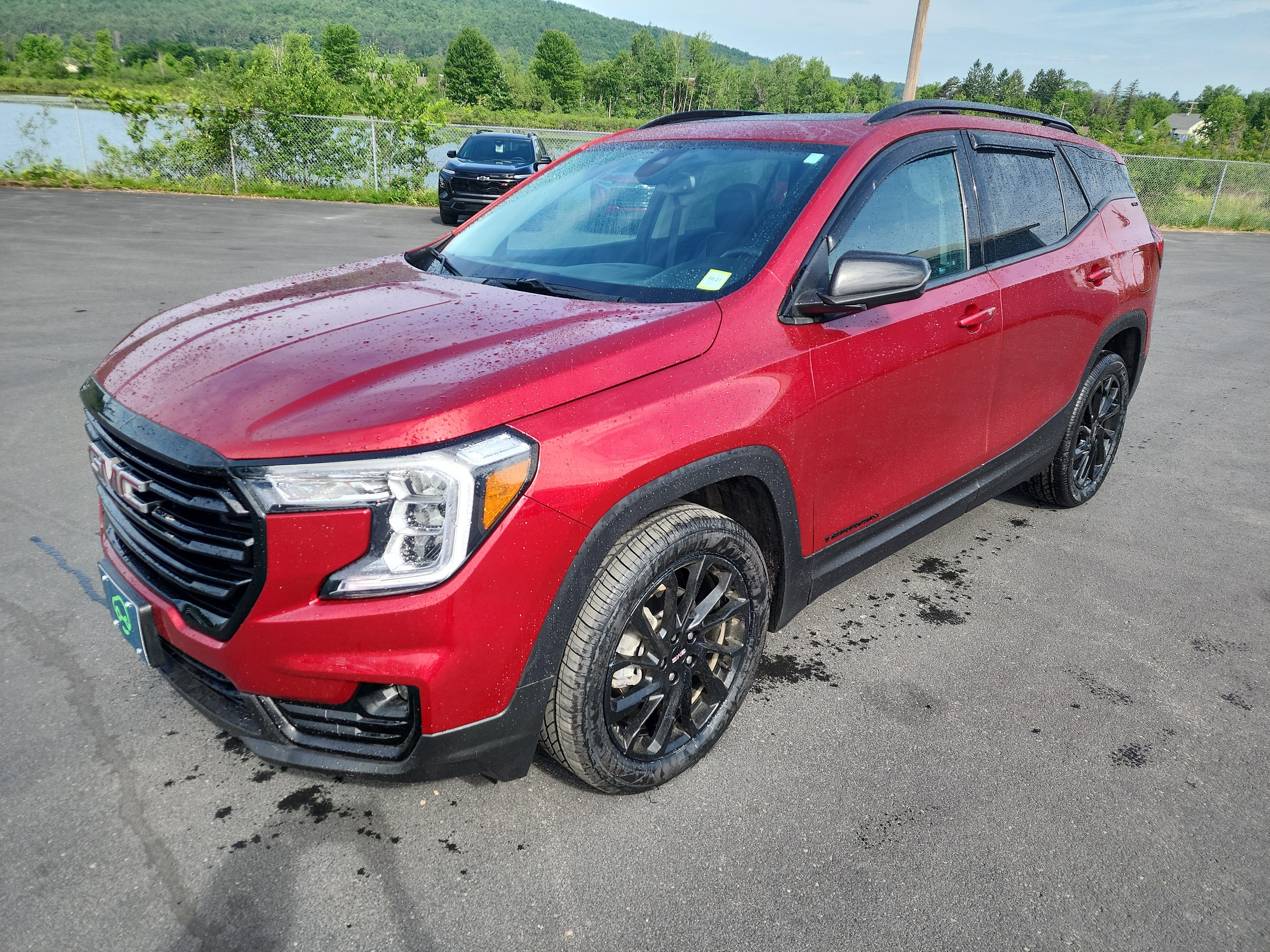 2023 GMC Terrain SLT
