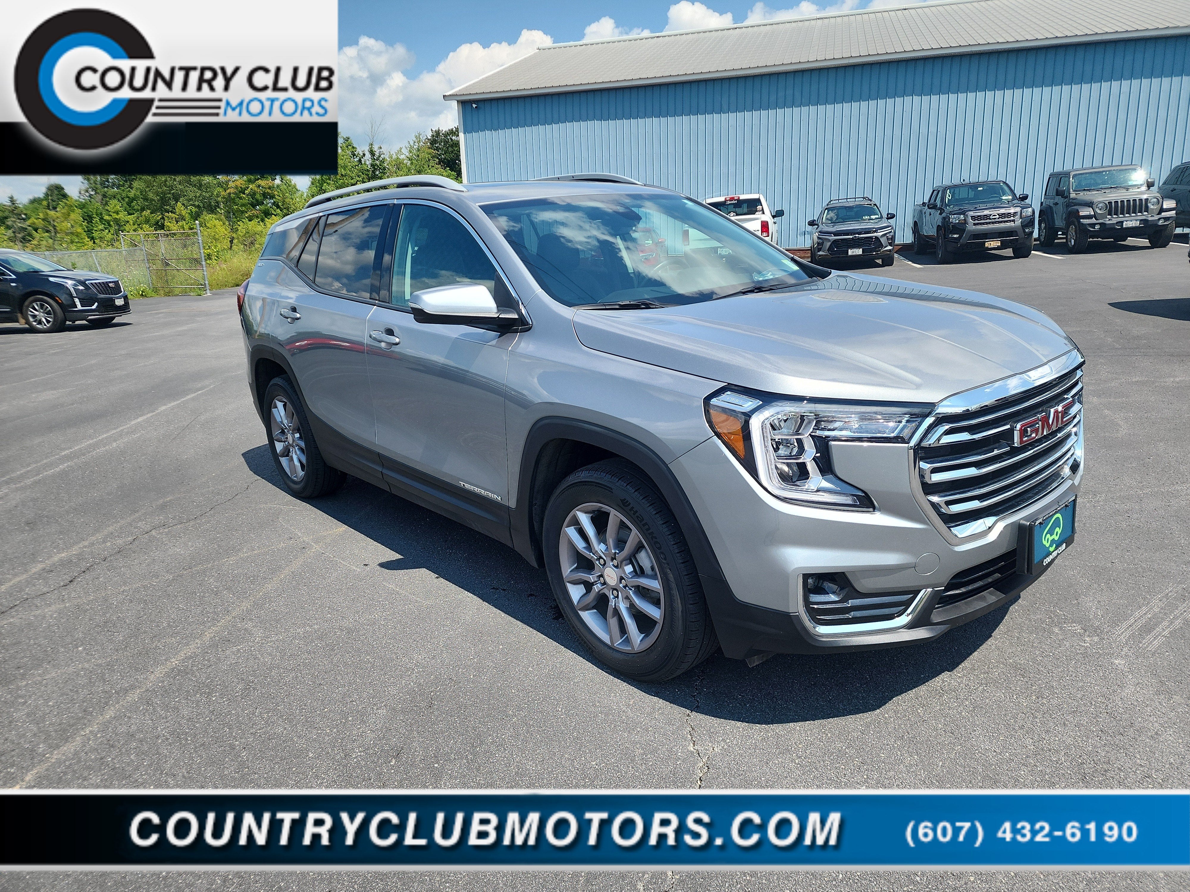 2023 GMC Terrain SLT