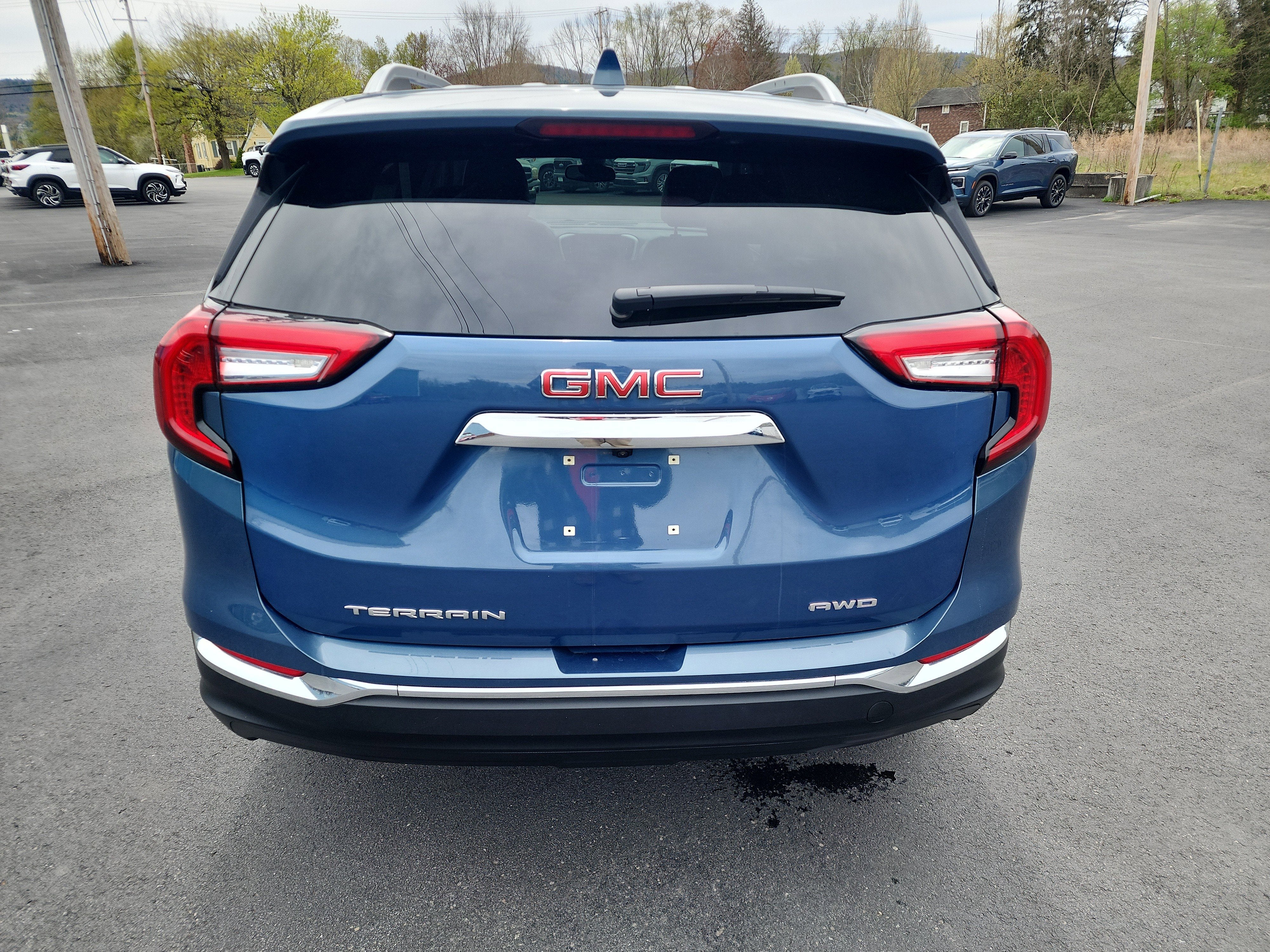2024 GMC Terrain SLT