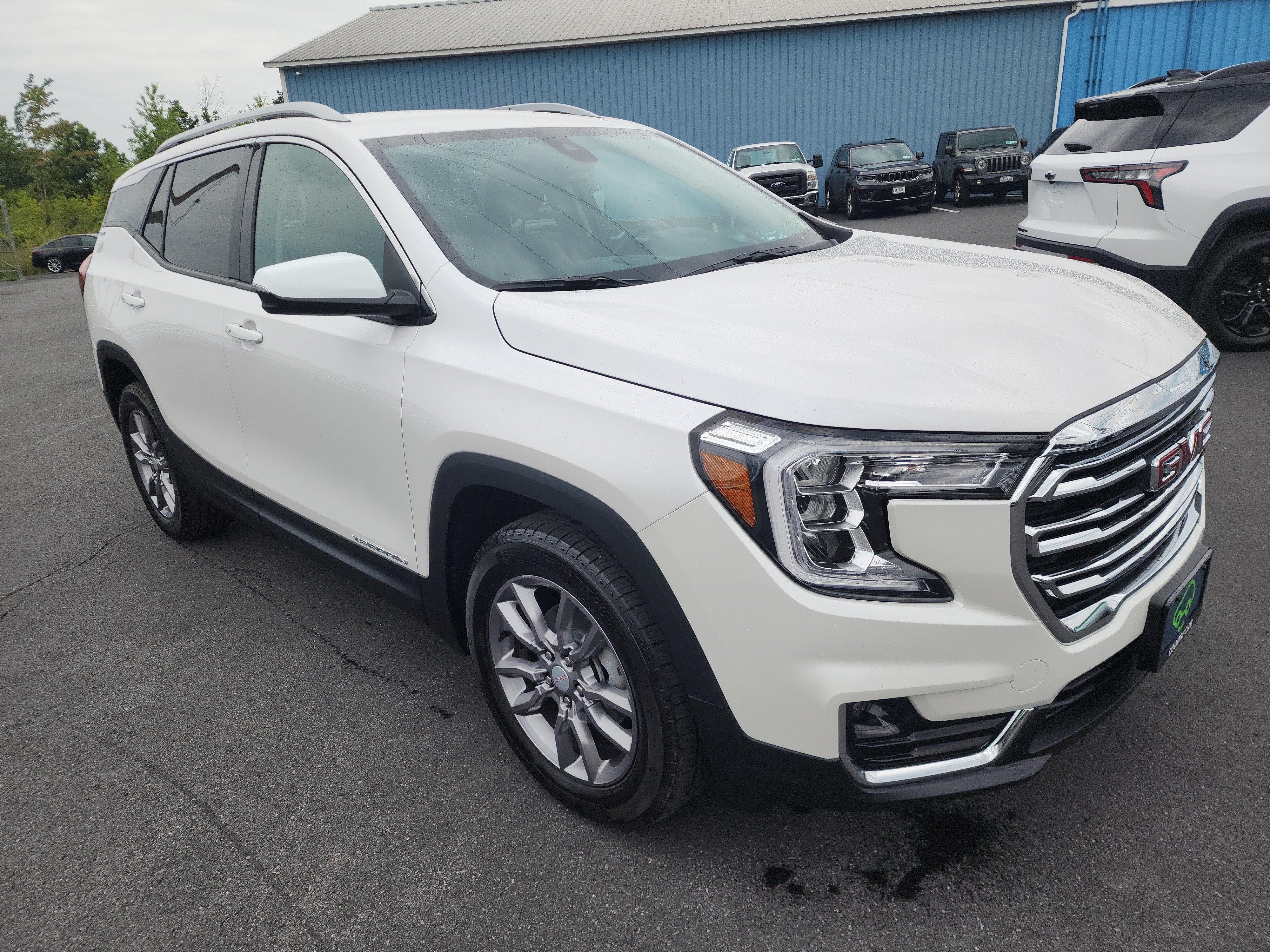 2024 GMC Terrain SLT