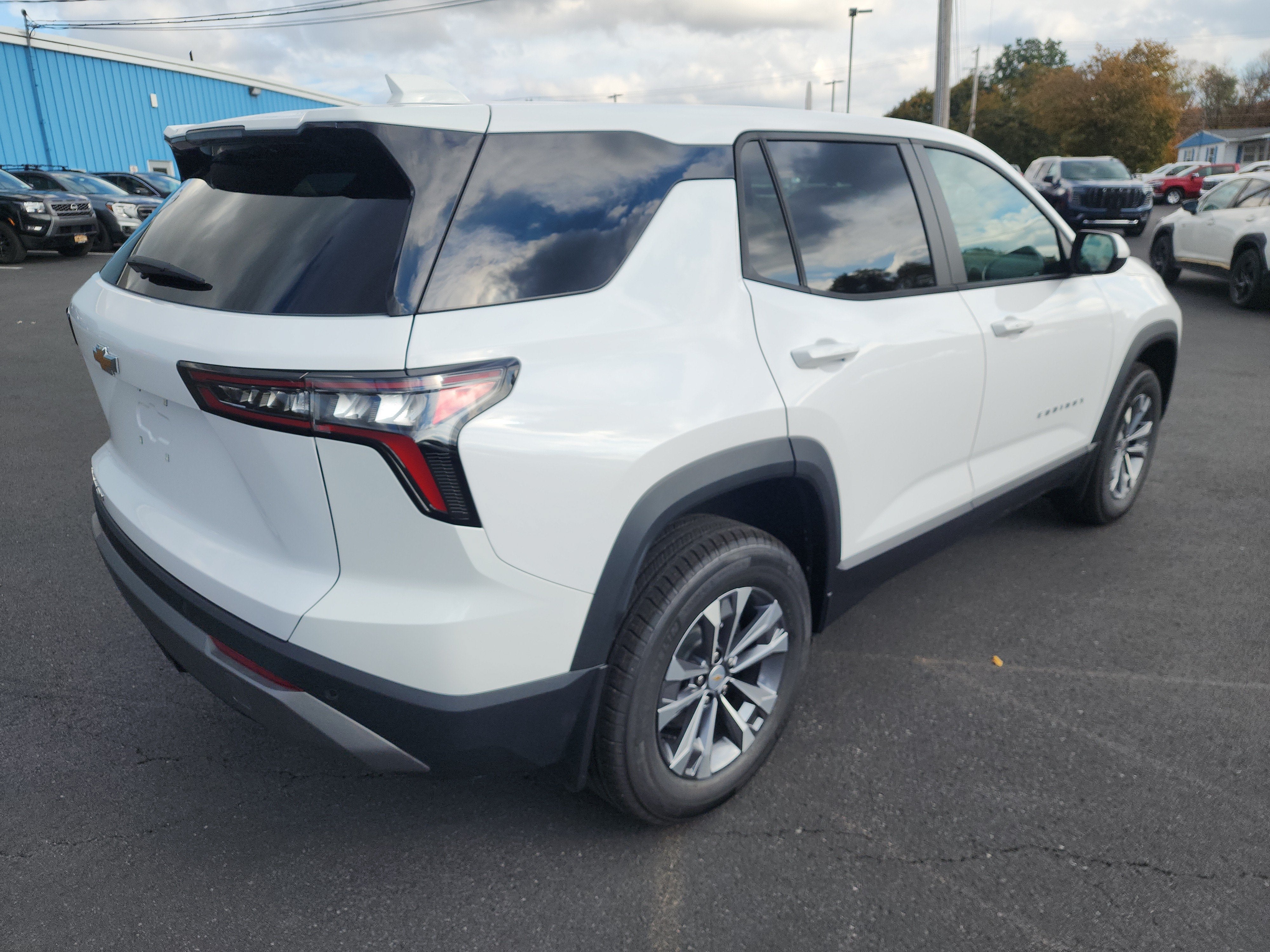 2027 Chevrolet Equinox LT