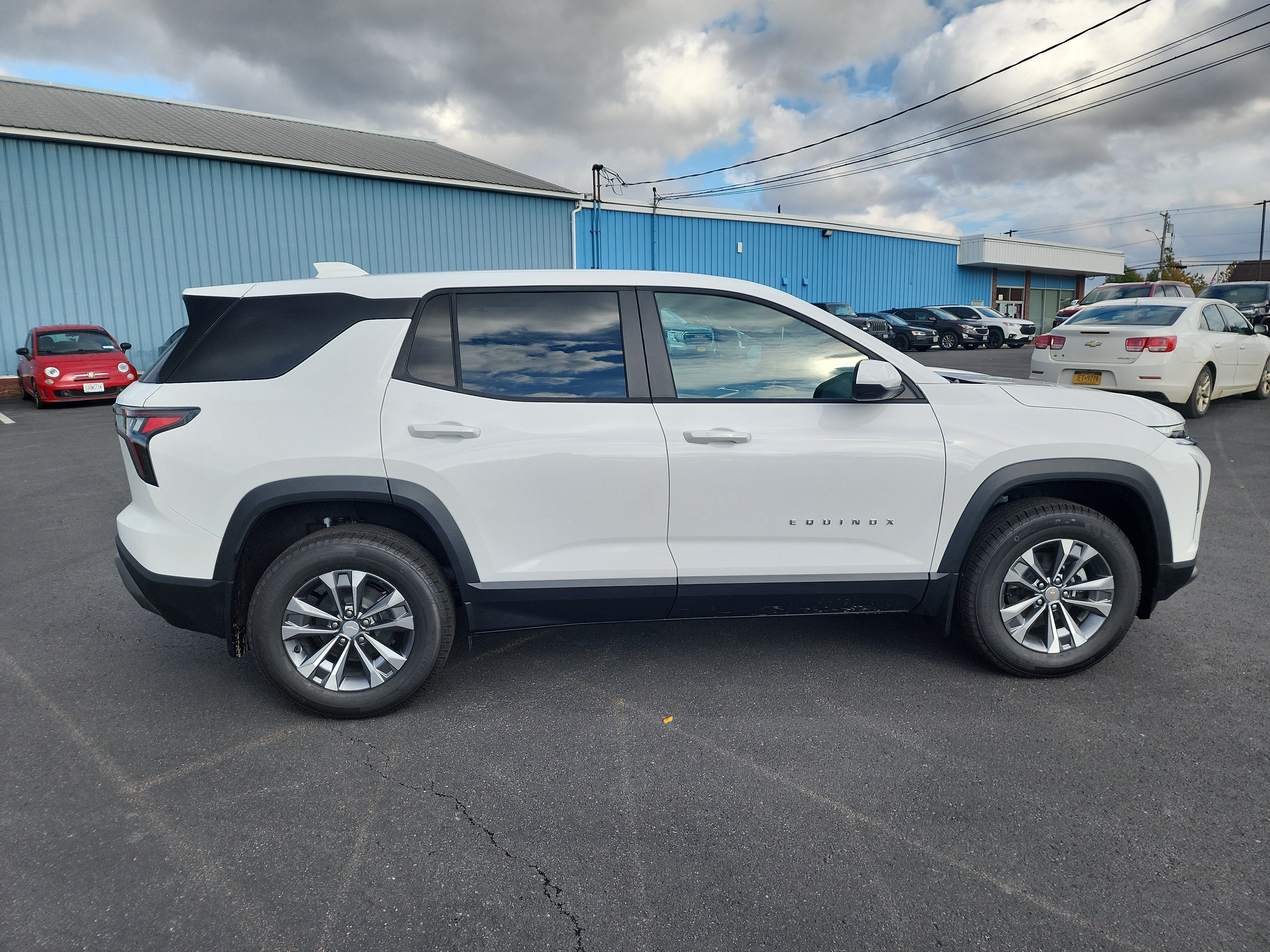2027 Chevrolet Equinox LT