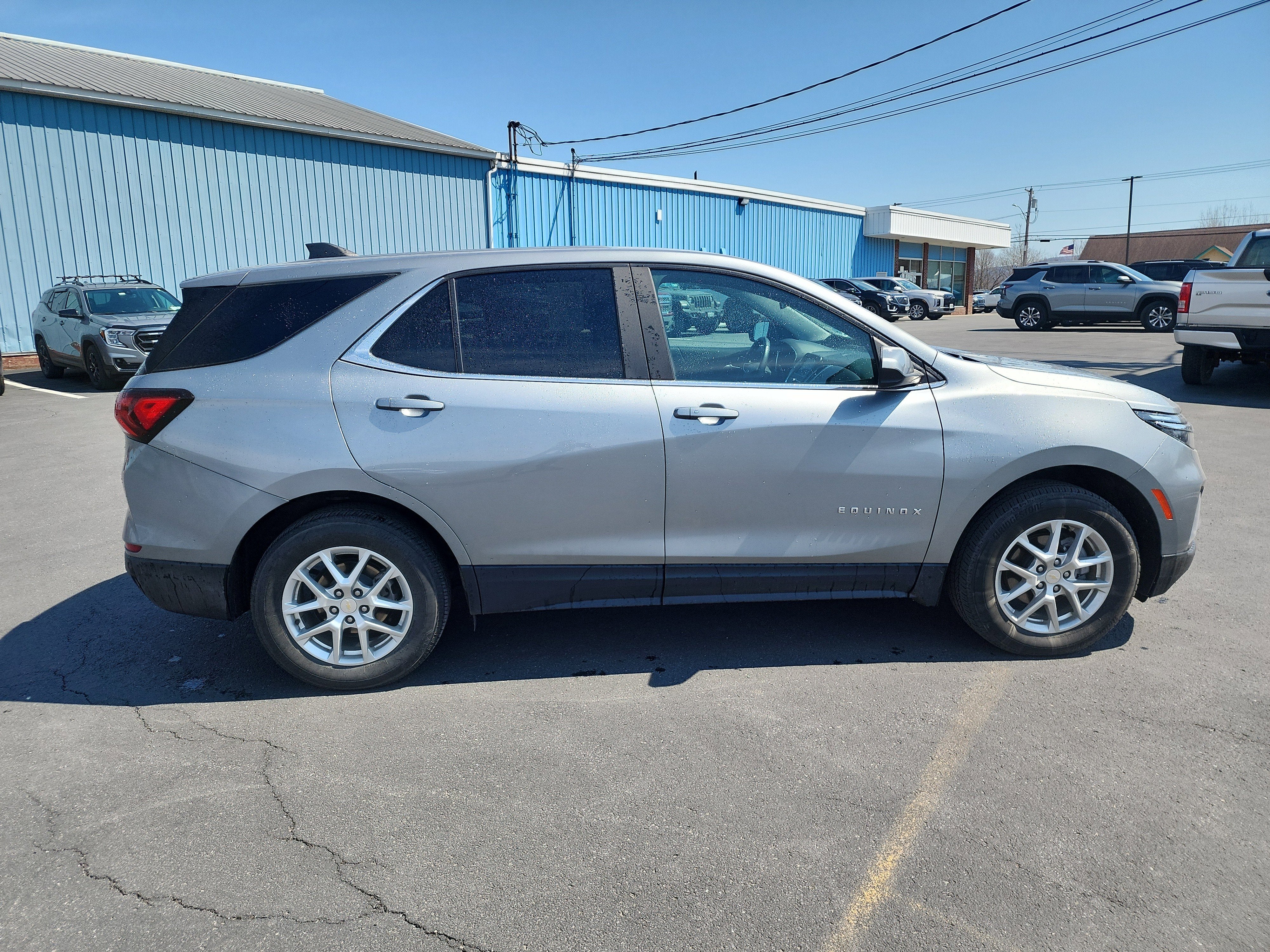 2023 Chevrolet Equinox LT
