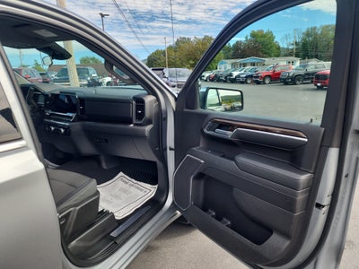 2024 GMC Sierra 1500 SLE