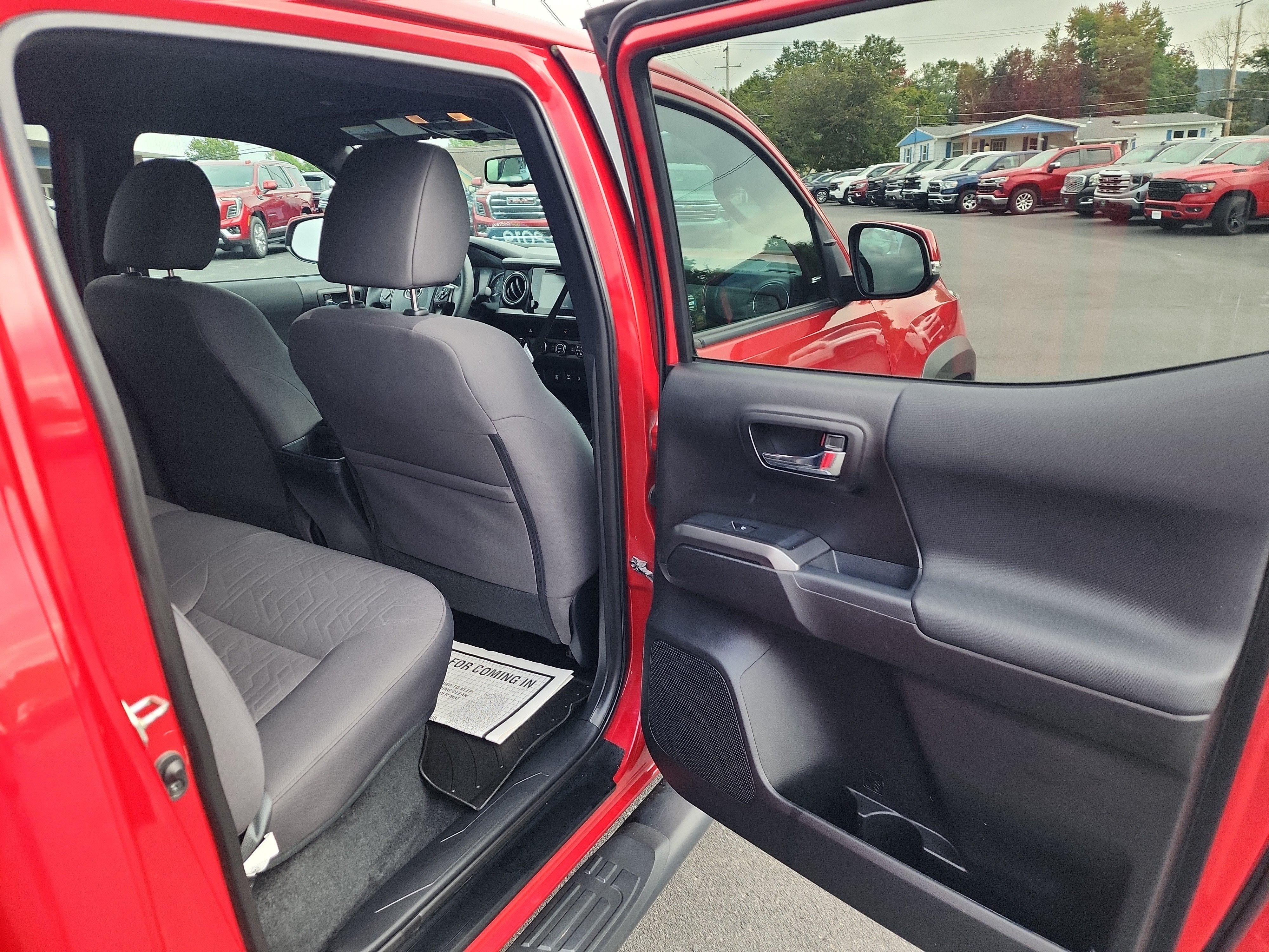 2019 Toyota Tacoma TRD Sport