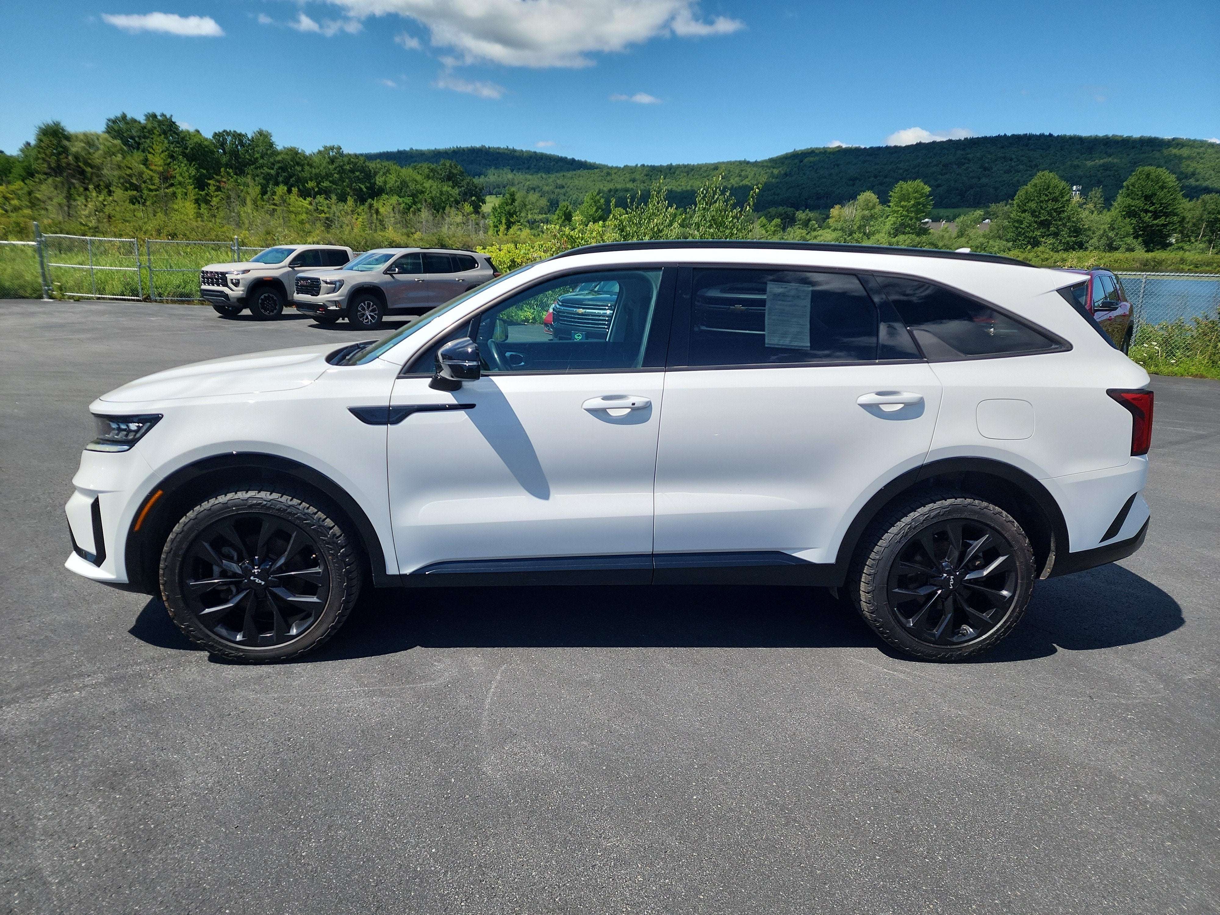 2022 Kia Sorento SX