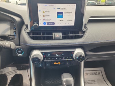2023 Toyota RAV4 Hybrid SE