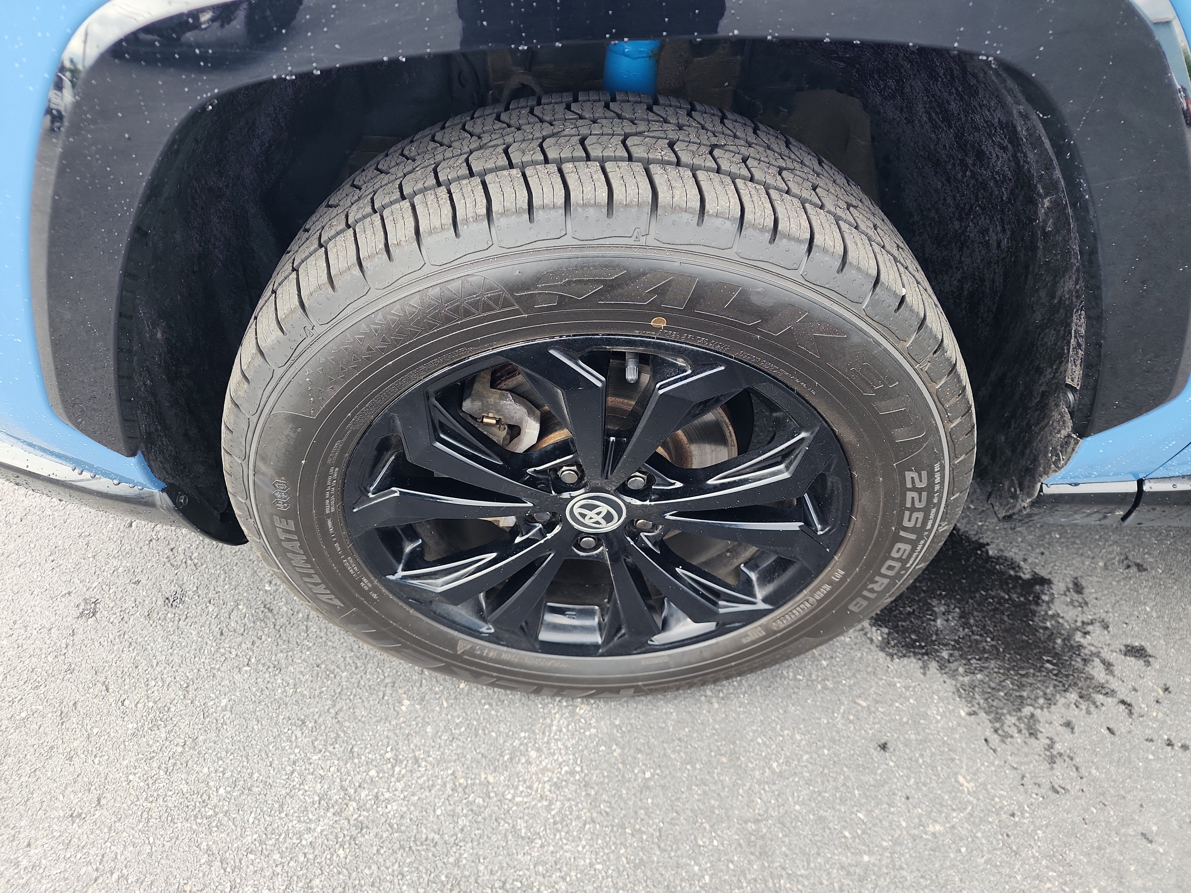 2023 Toyota RAV4 Hybrid SE
