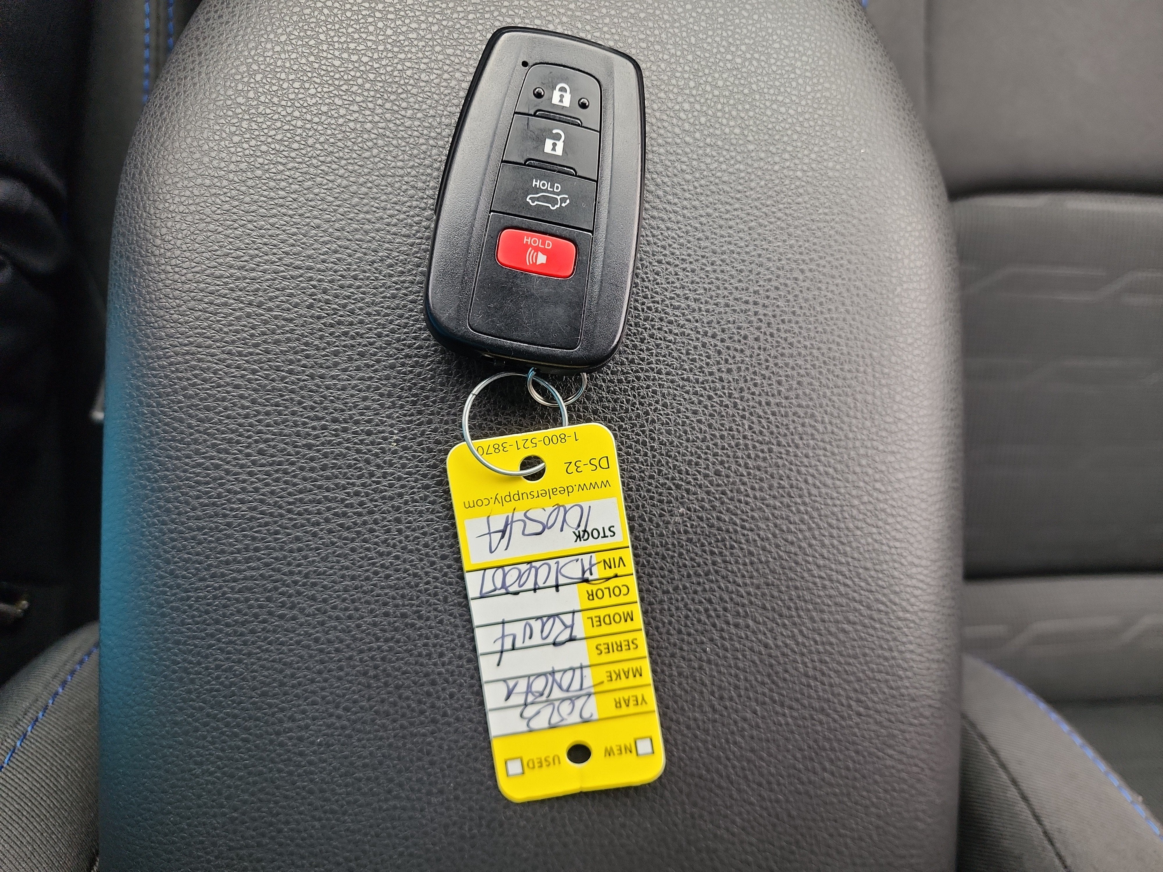 2023 Toyota RAV4 Hybrid SE