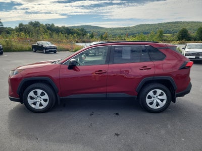 2020 Toyota RAV4 LE