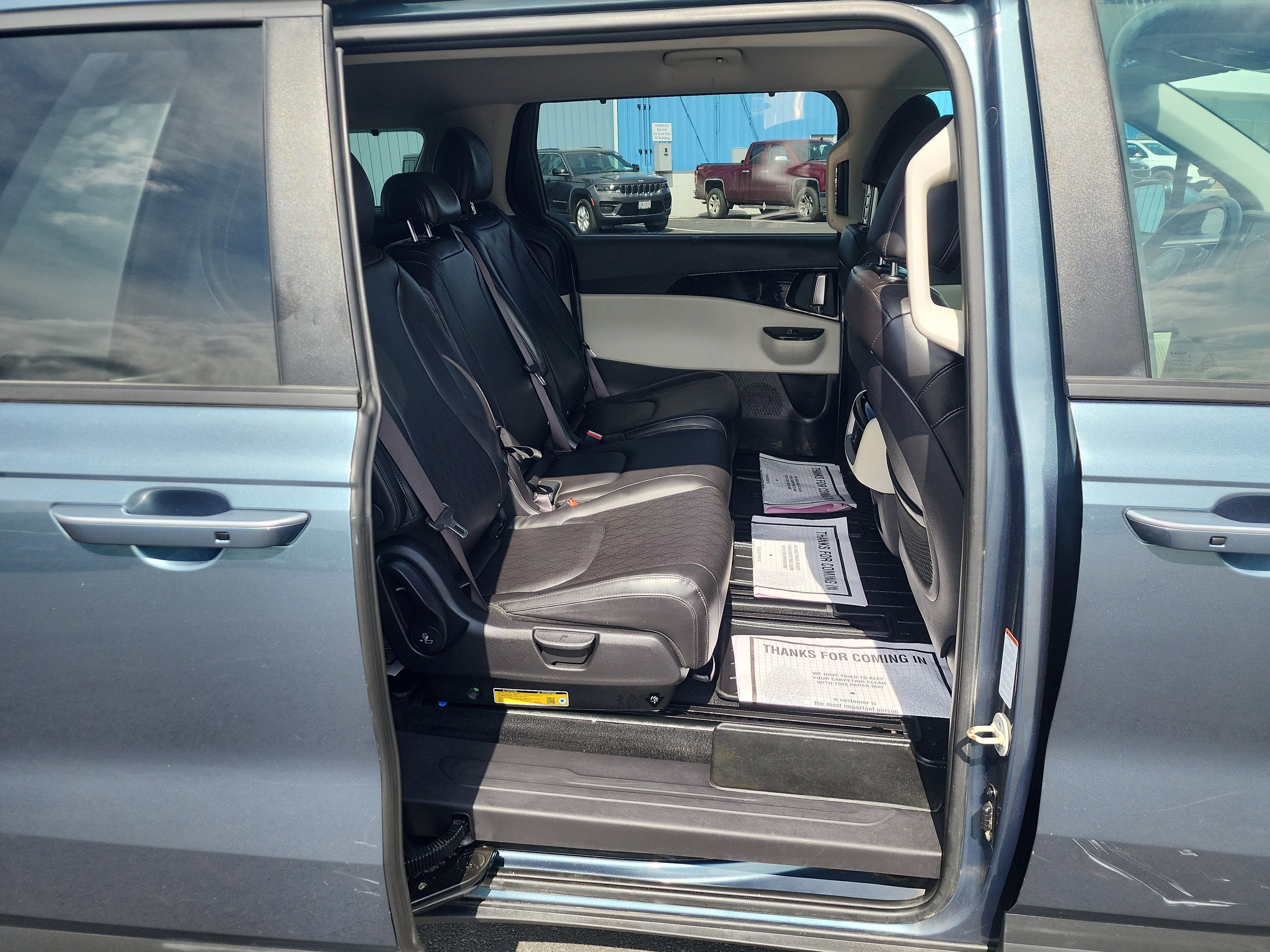 2024 Kia Carnival MPV EX