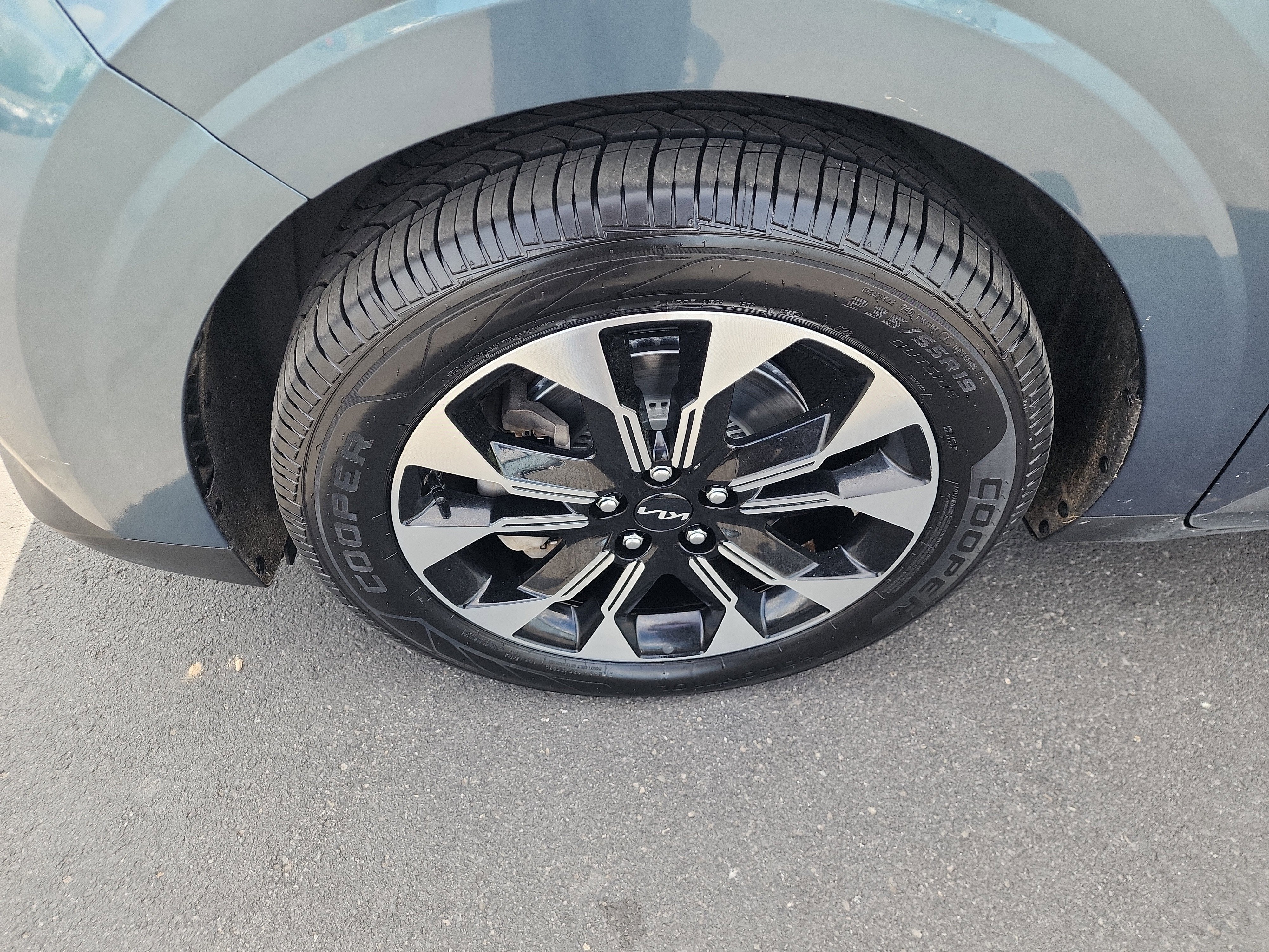 2024 Kia Carnival MPV EX