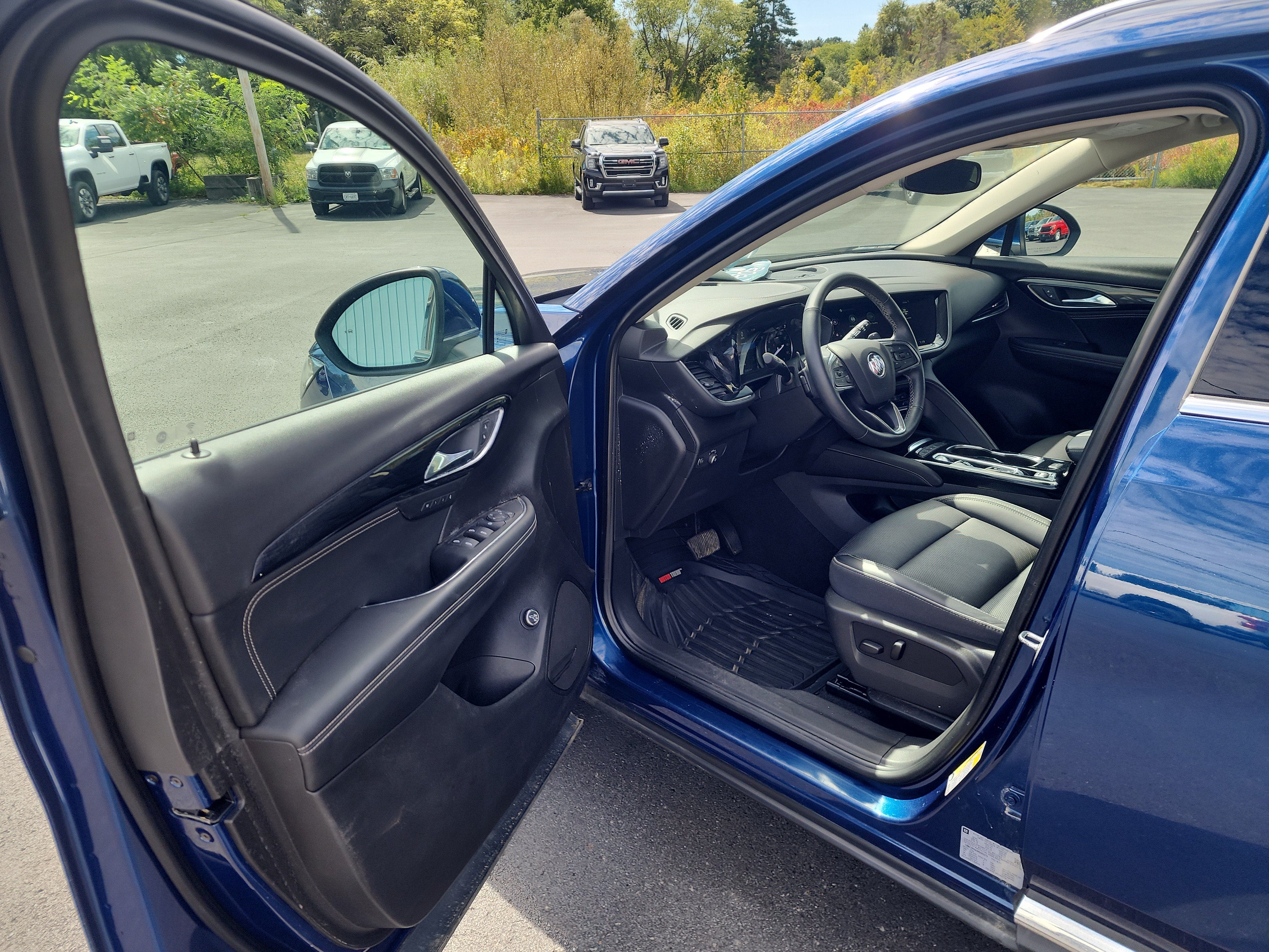 2022 Buick Envision Essence - Photo 10