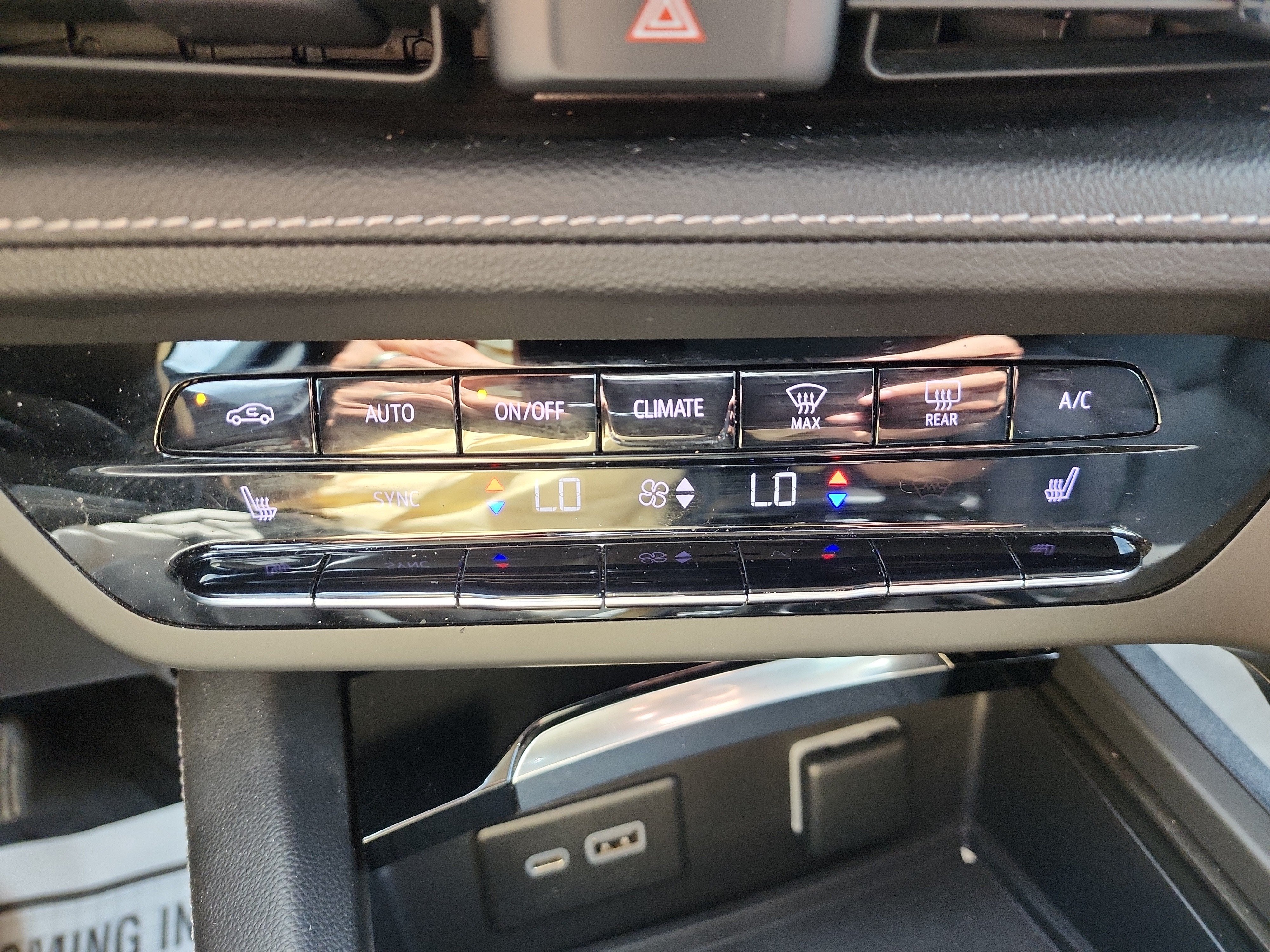 2022 Buick Envision Essence - Photo 15