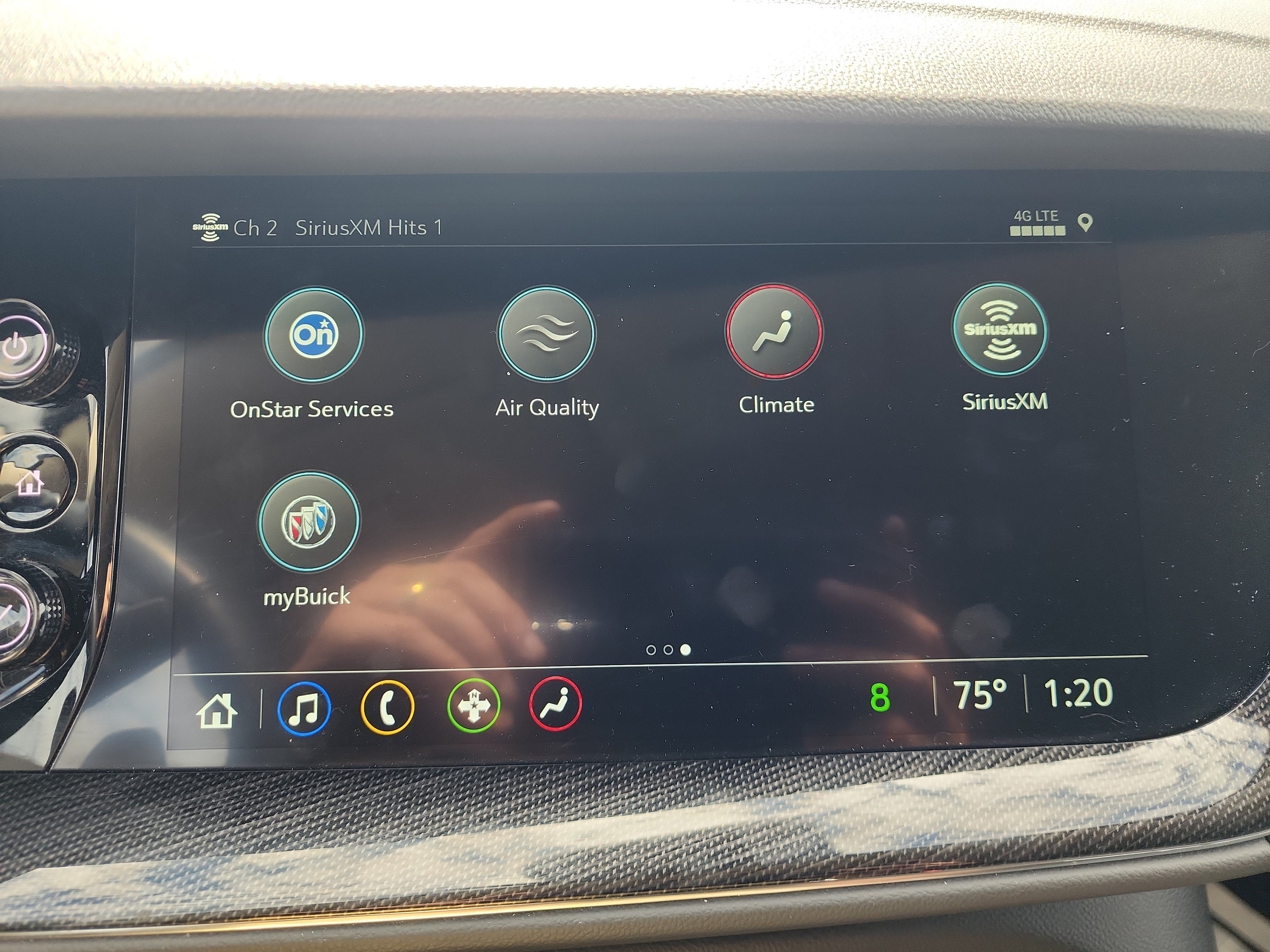 2022 Buick Envision Essence - Photo 16