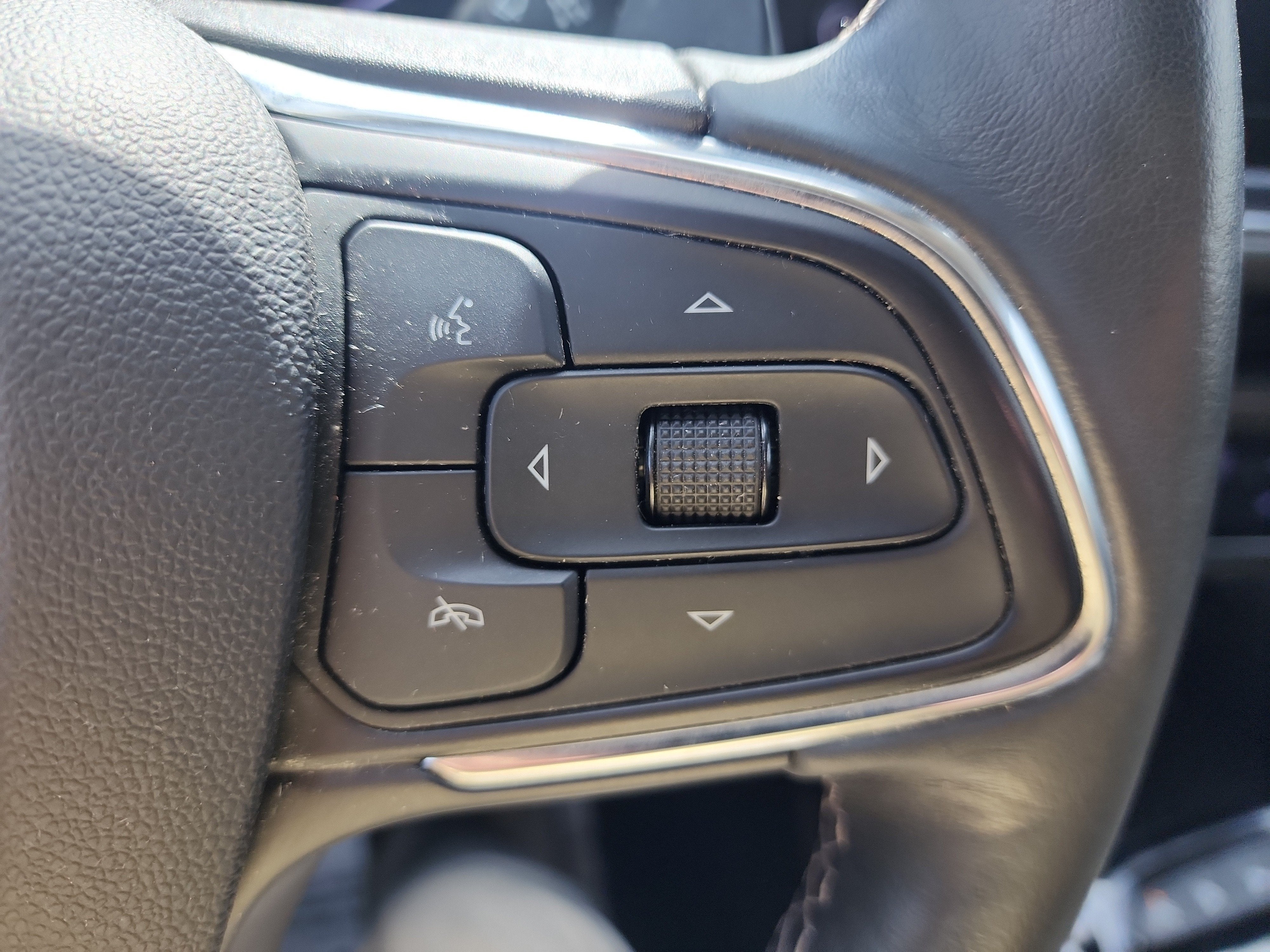 2022 Buick Envision Essence - Photo 18