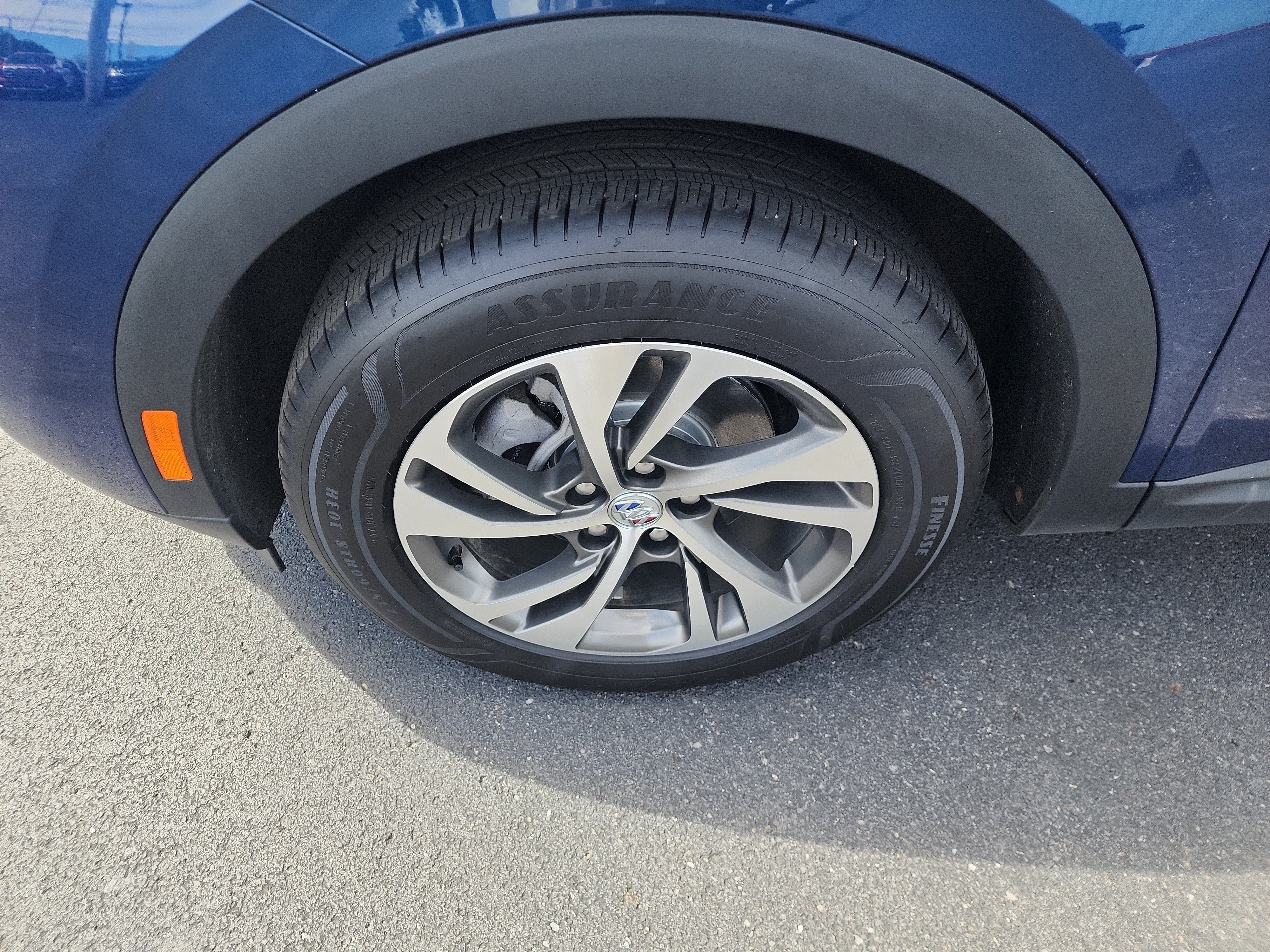 2022 Buick Envision Essence - Photo 33