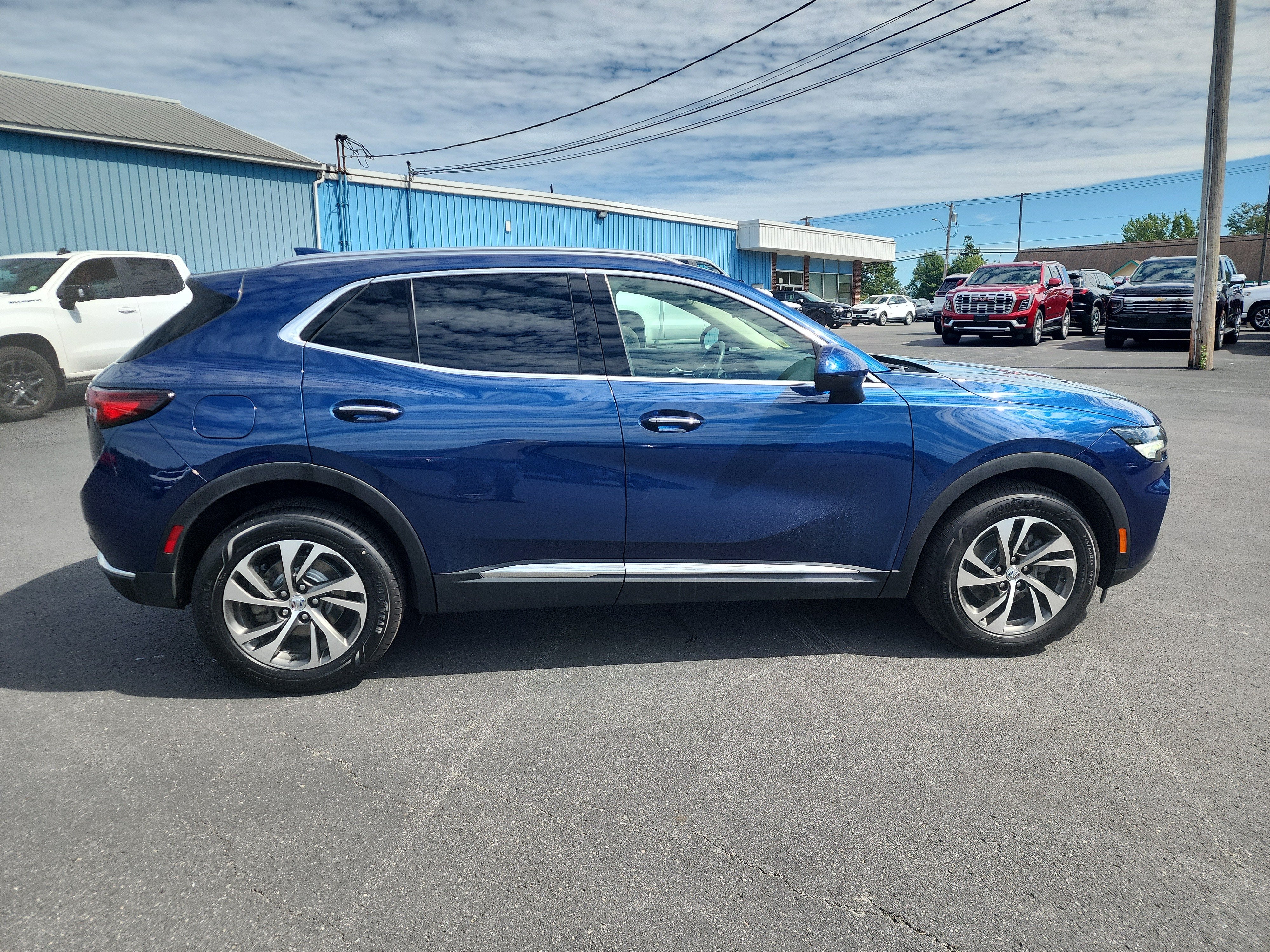 2022 Buick Envision Essence - Photo 9